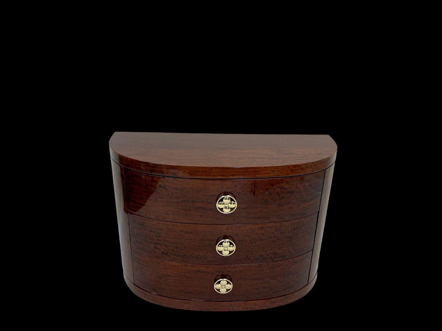Art Deco Streamline Moderne Half Circle Chest of Drawers American 1930s In Excellent Condition In Bernville, PA