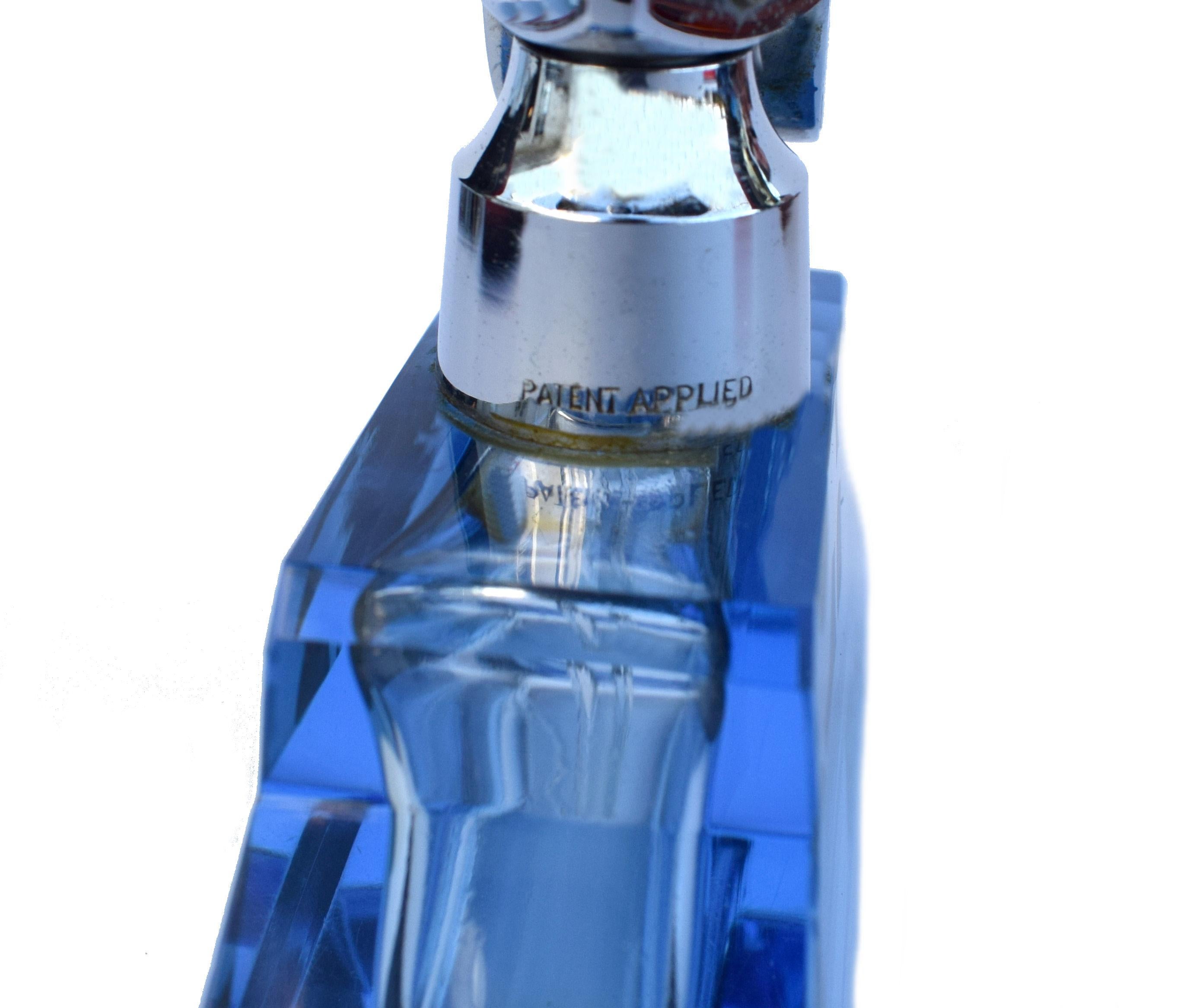 English Art Deco Streamline Perfume Bottle, 1930s For Sale