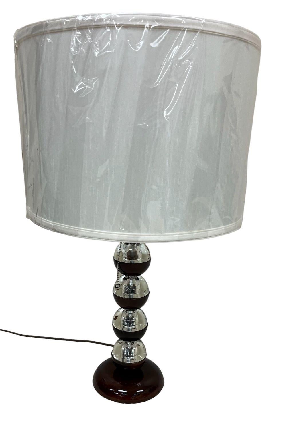 Art Deco Streamline Walnut And Solid Glass Table Lamp American Circa 1930’s For Sale 3