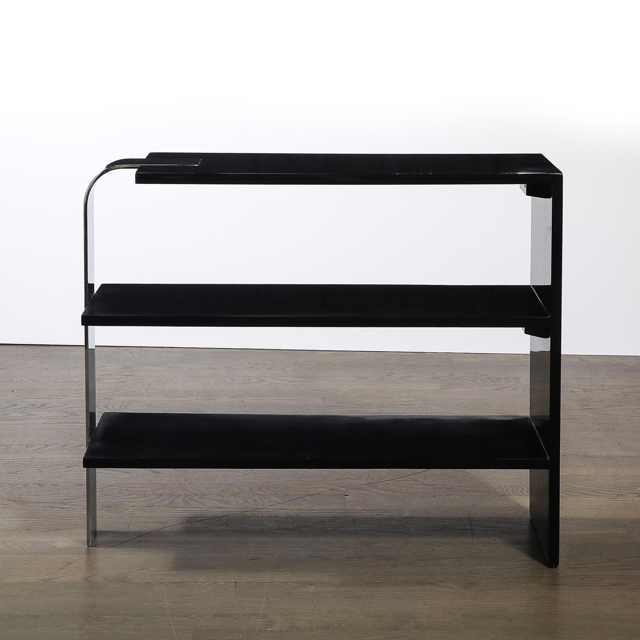 Americano Tavolino/libreria a 3 piani in stile Art Déco in lacca nera con cromo curvo in vendita