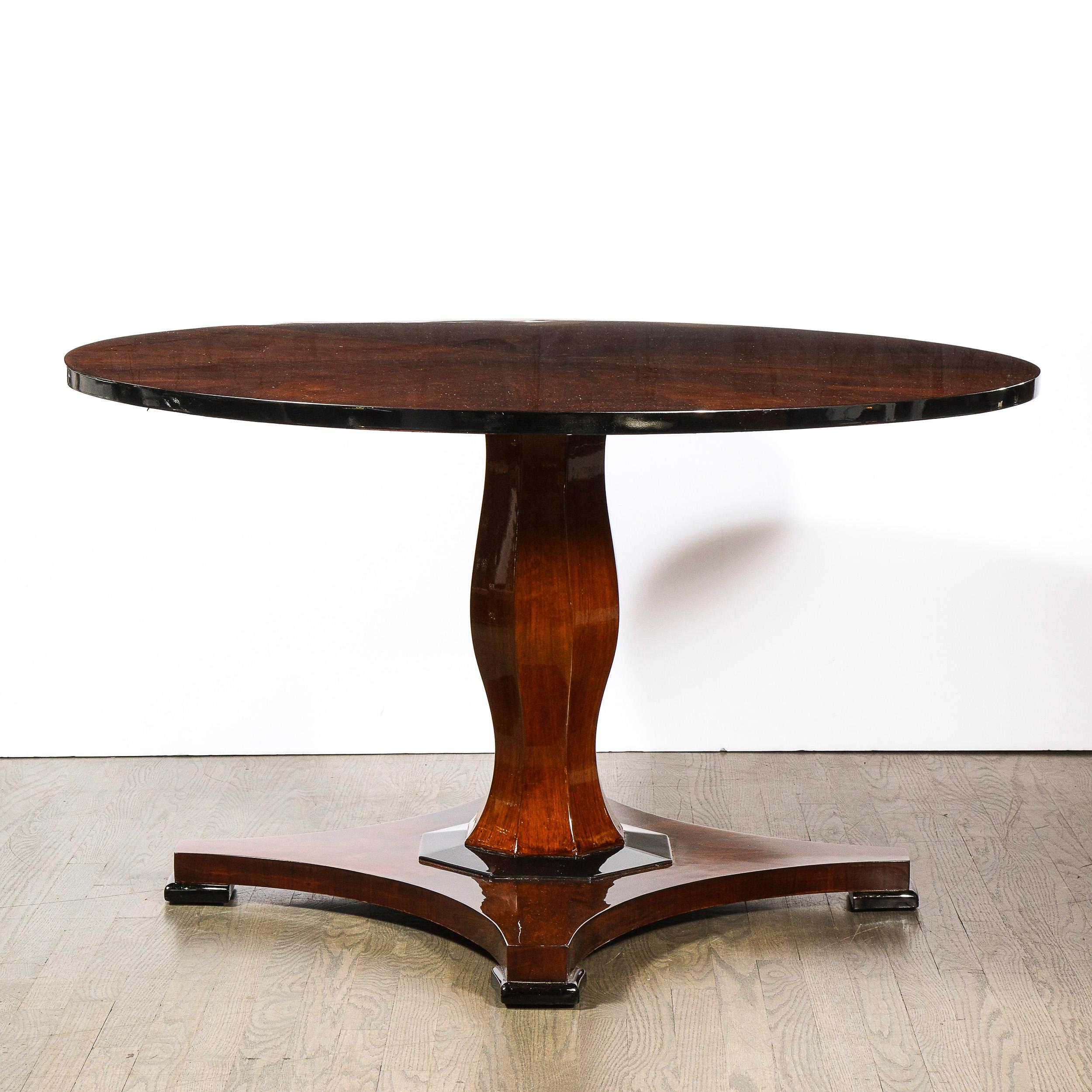 Art Deco Streamlined Bookmatched Walnut and Black Lacquer Center/ Dining Table For Sale 2