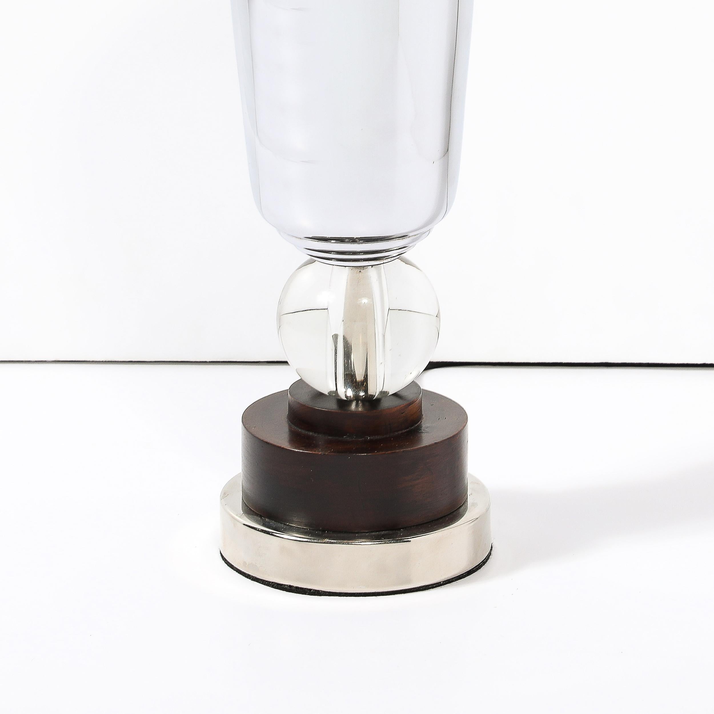 Américain Luminaire art déco en chrome aérodynamique  Avec boule de verre et base en bronze en vente