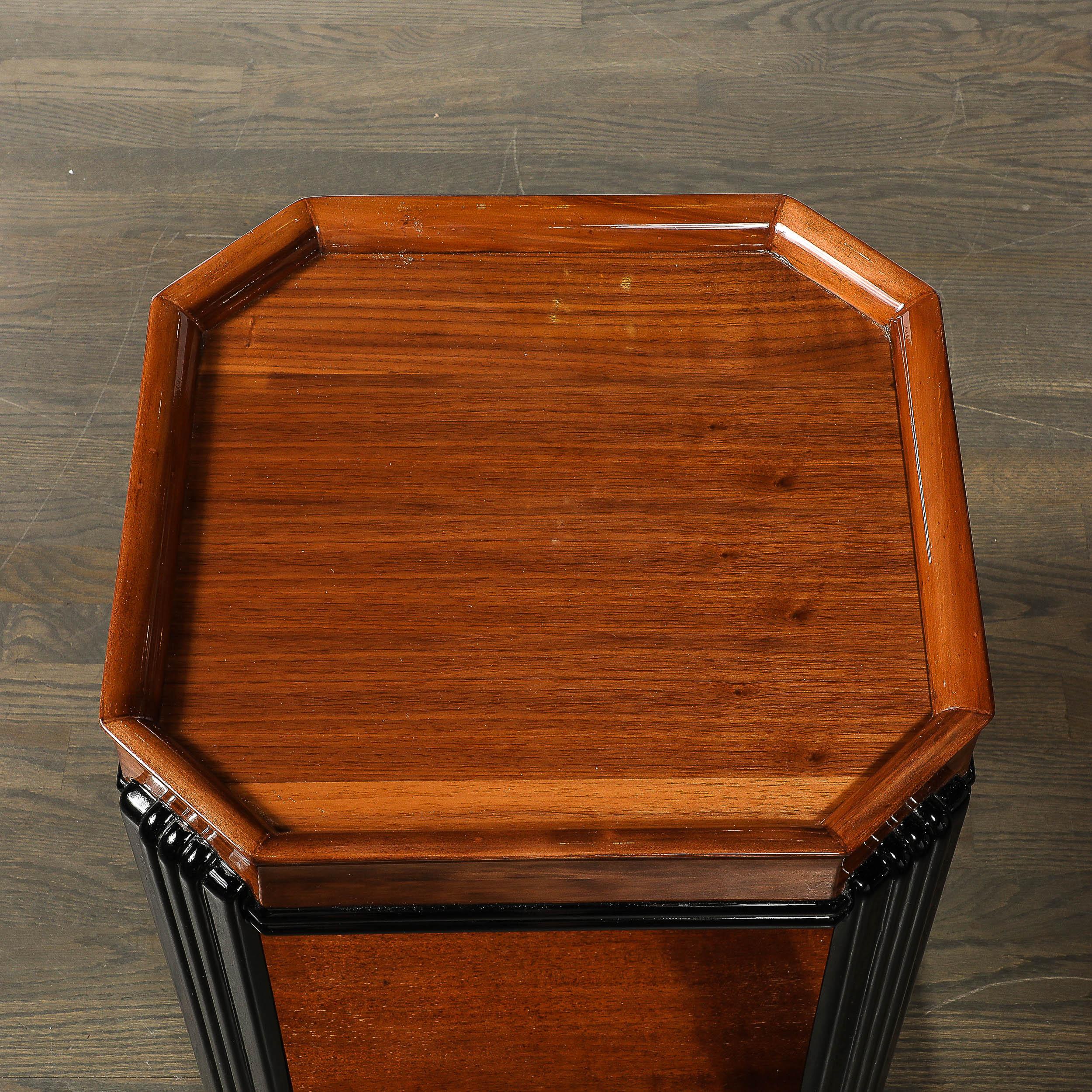 Art Deco Streamlined Machine Age Bookmatched Walnut & Fluted Black Lacquer Table For Sale 9