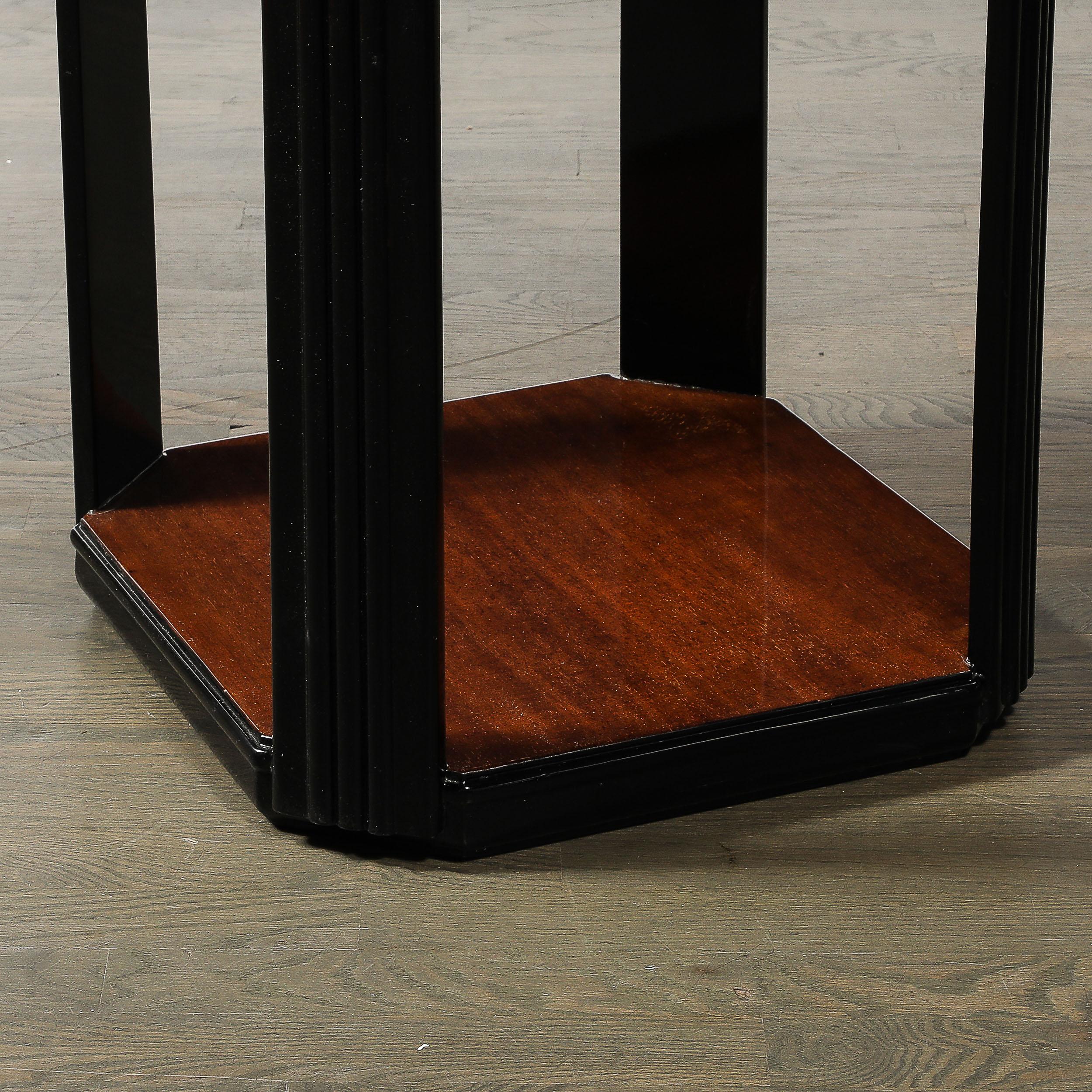 Art Deco Streamlined Machine Age Bookmatched Walnut & Fluted Black Lacquer Table For Sale 2