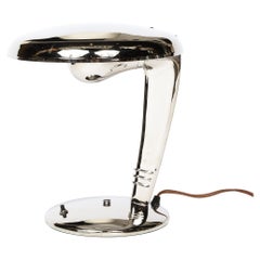 Art Deco Stromlinienförmig  Nickel-Tischlampe „Cobra“ von Norman Bel Geddes für Faries