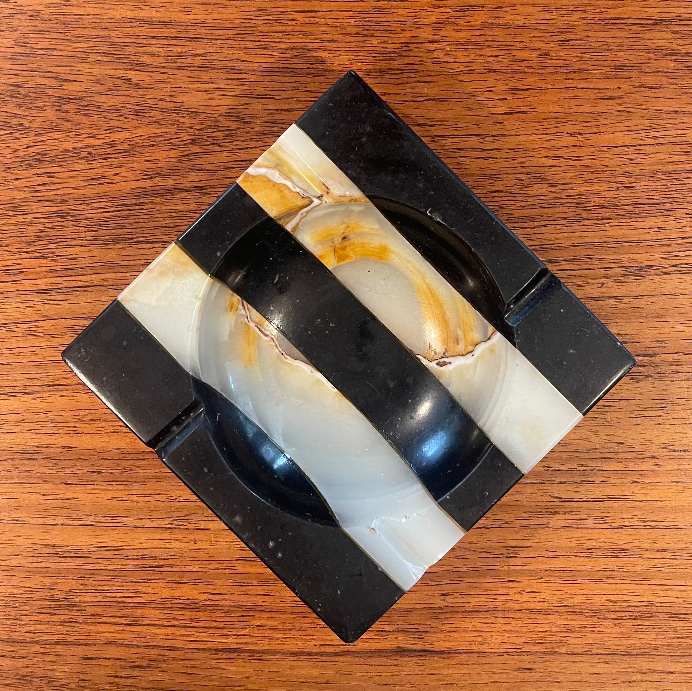 Art Deco Striped Marble Ashtray For Sale 4