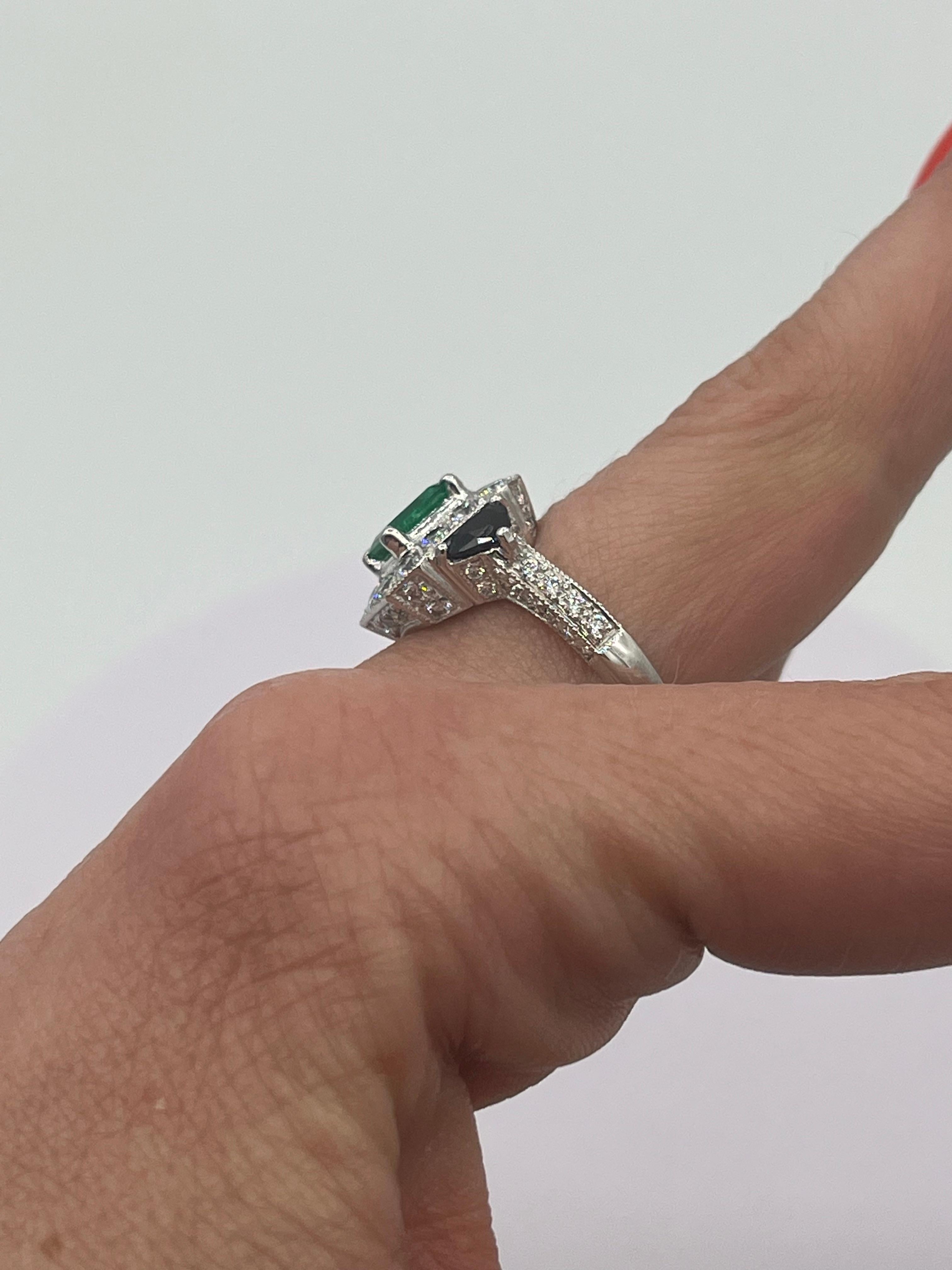 Art Deco Styl  Colombia Emerald Diamond Sapphire Ring Platinum For Sale 7