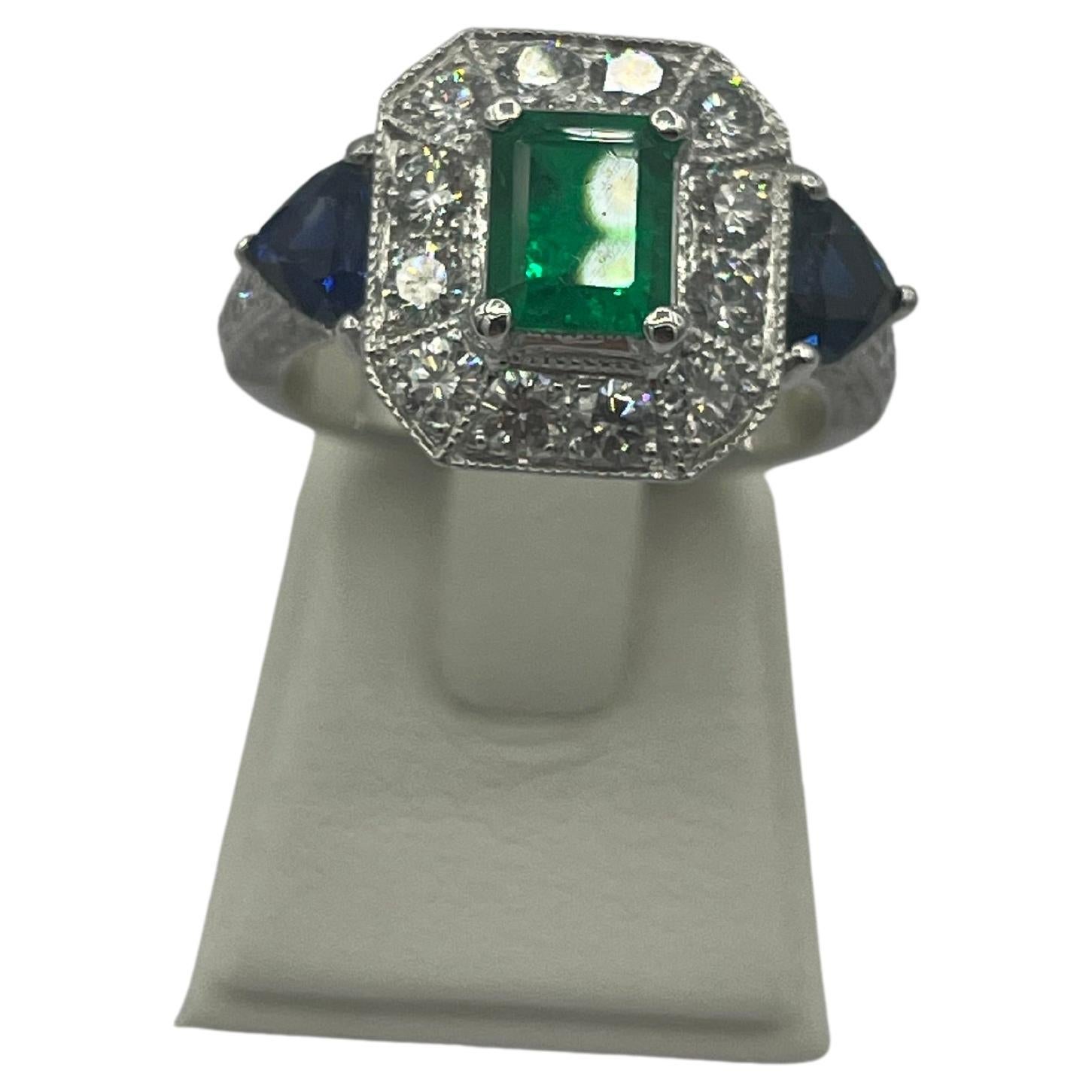 Art Deco Styl  Colombia Emerald Diamond Sapphire Ring Platinum For Sale