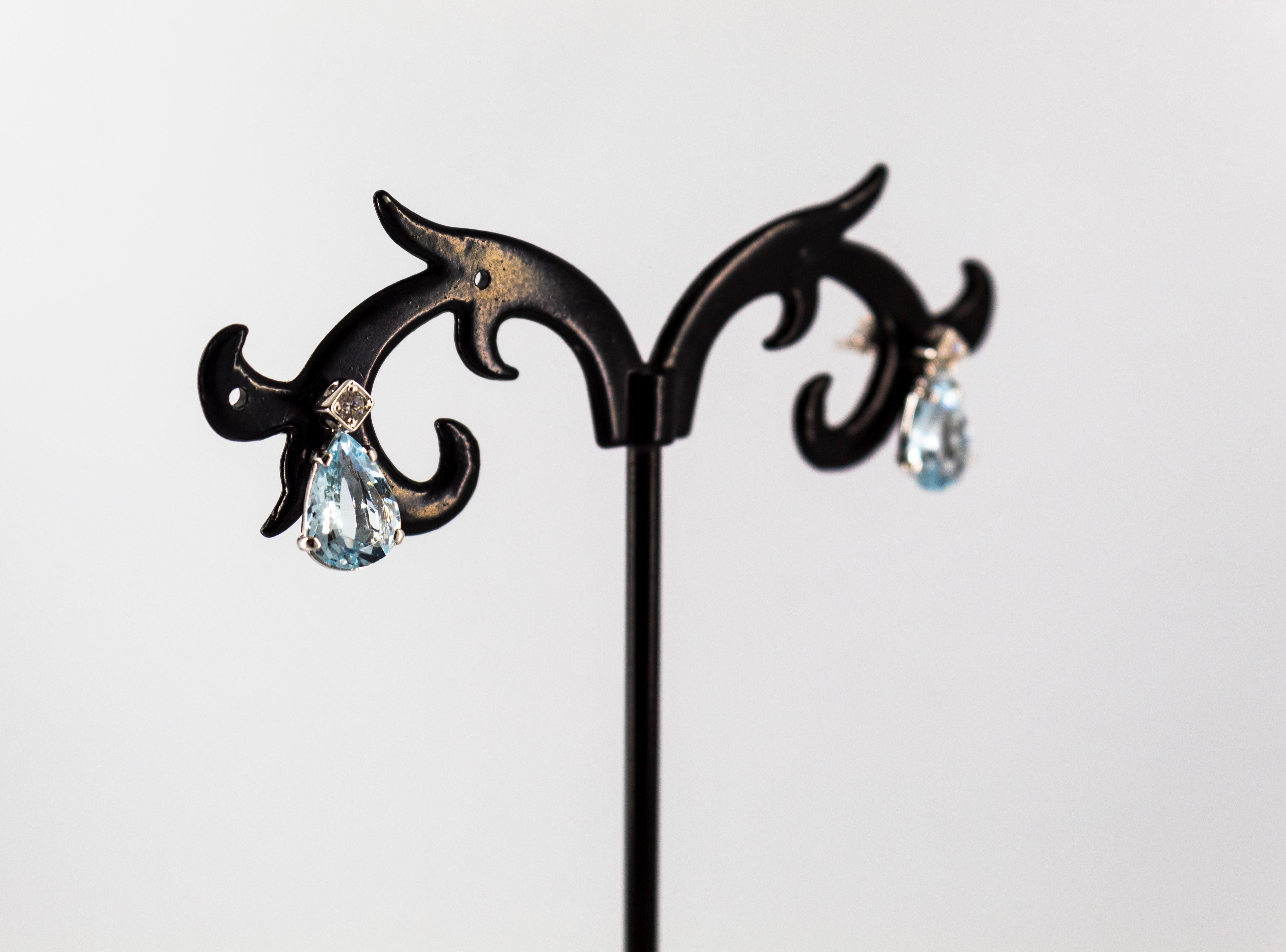 Clous d'oreilles en or blanc de style Art déco avec aigue-marine de 2,40 carats et diamants de 0,06 carat Neuf - En vente à Naples, IT