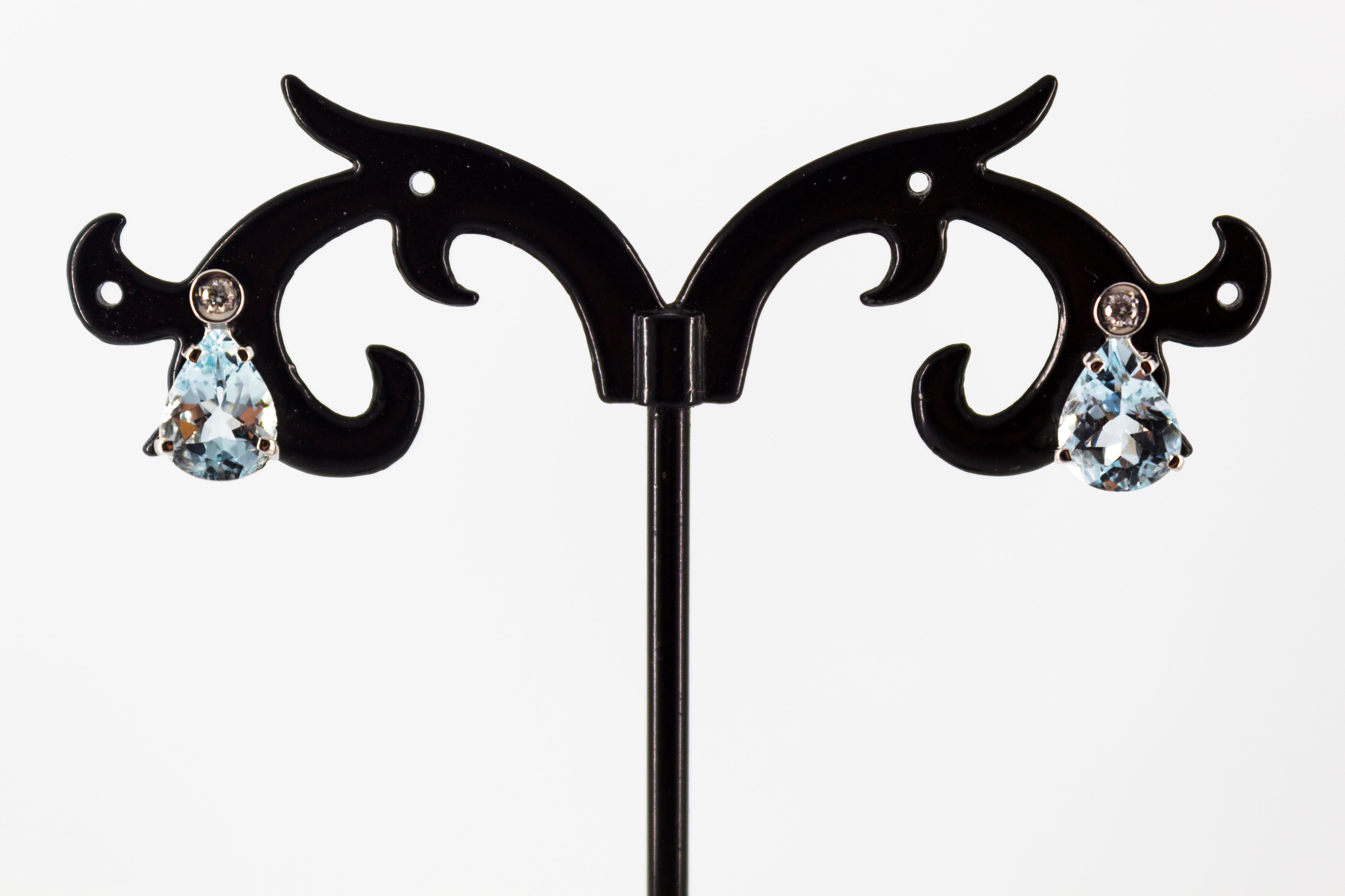 Femenino o masculino Pendientes de oro blanco estilo art déco con diamante de 0,06 quilates y aguamarina de 2,40 quilates en venta