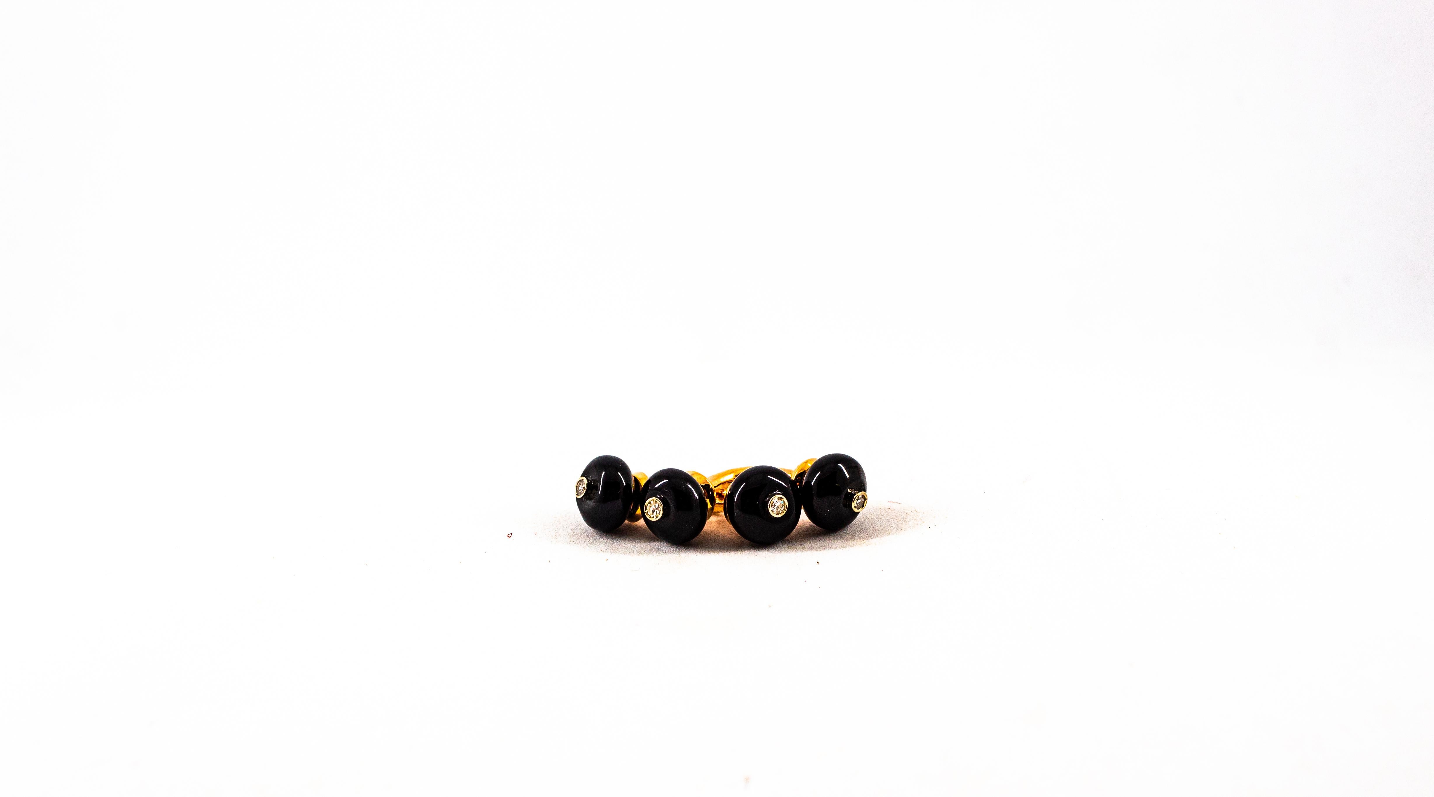 Art Deco Style 0.08 Carat Modern Round Cut Diamond Onyx Yellow Gold Cufflinks In New Condition For Sale In Naples, IT