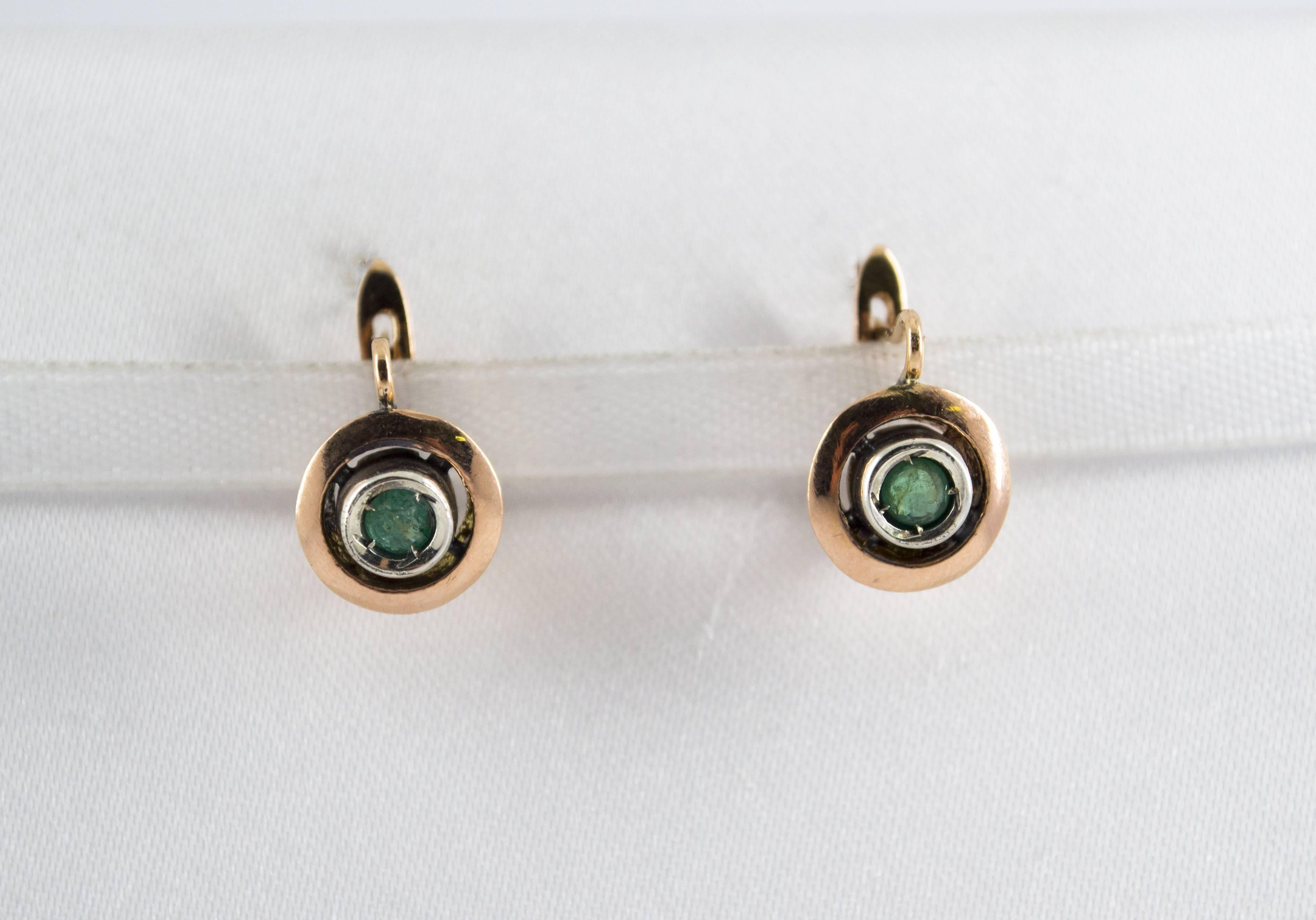 Brilliant Cut Art Deco Style 0.20 Carat Emerald Yellow Gold Dangle Lever-Back Earrings For Sale