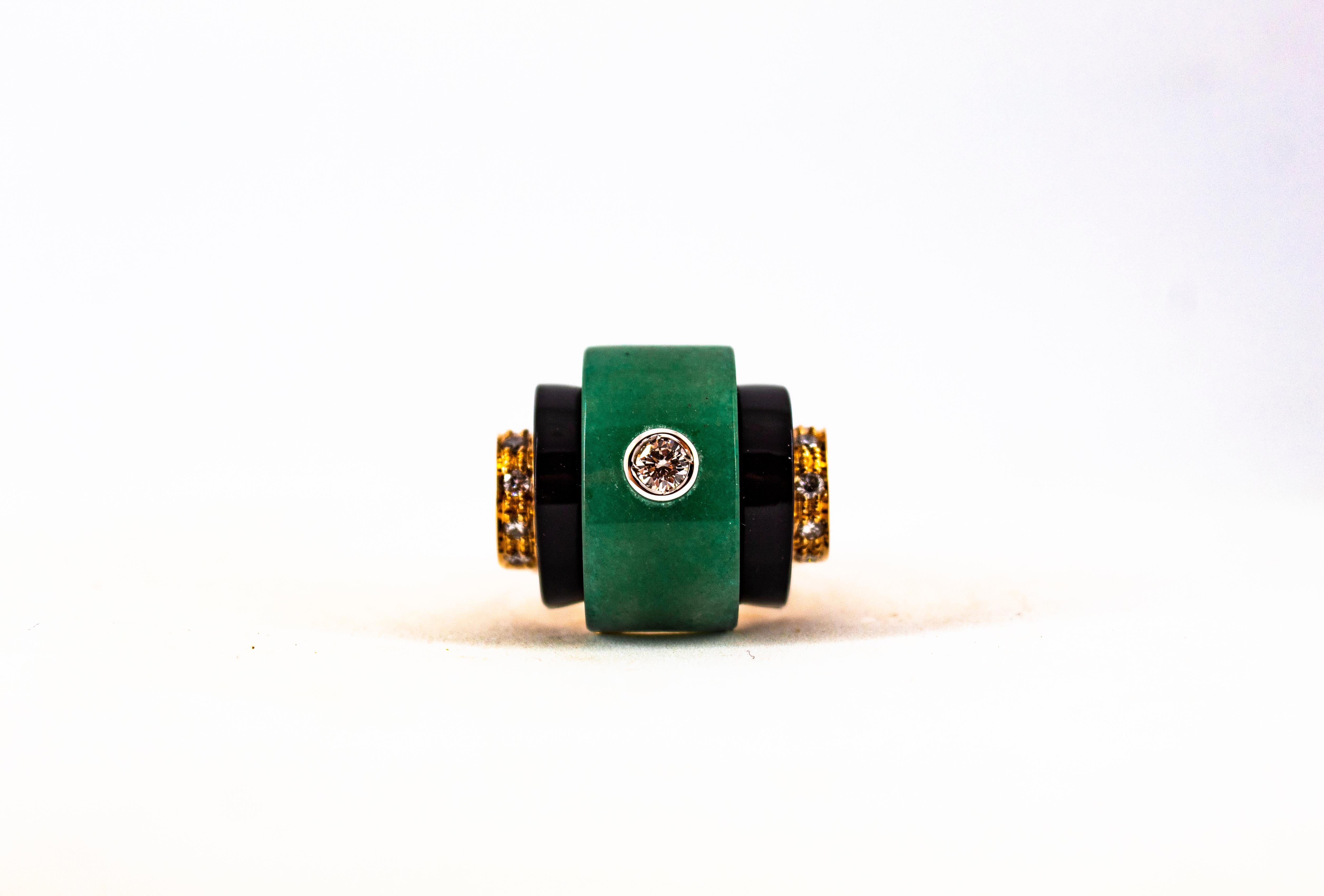 Art Deco Style 0.35 Carat White Diamond Onyx Jade Yellow Gold Cocktail Ring For Sale 8