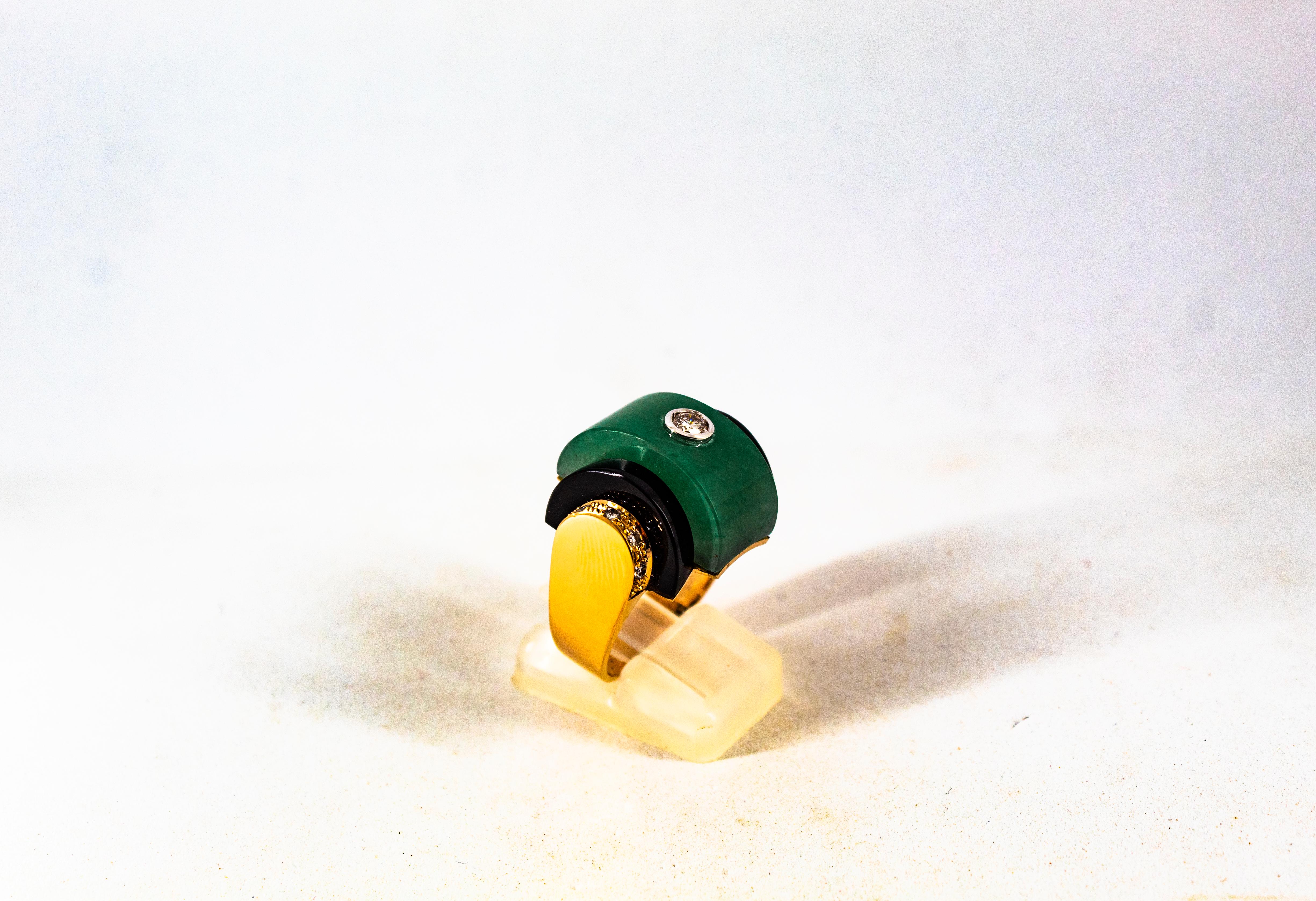 Art Deco Style 0.35 Carat White Diamond Onyx Jade Yellow Gold Cocktail Ring 4