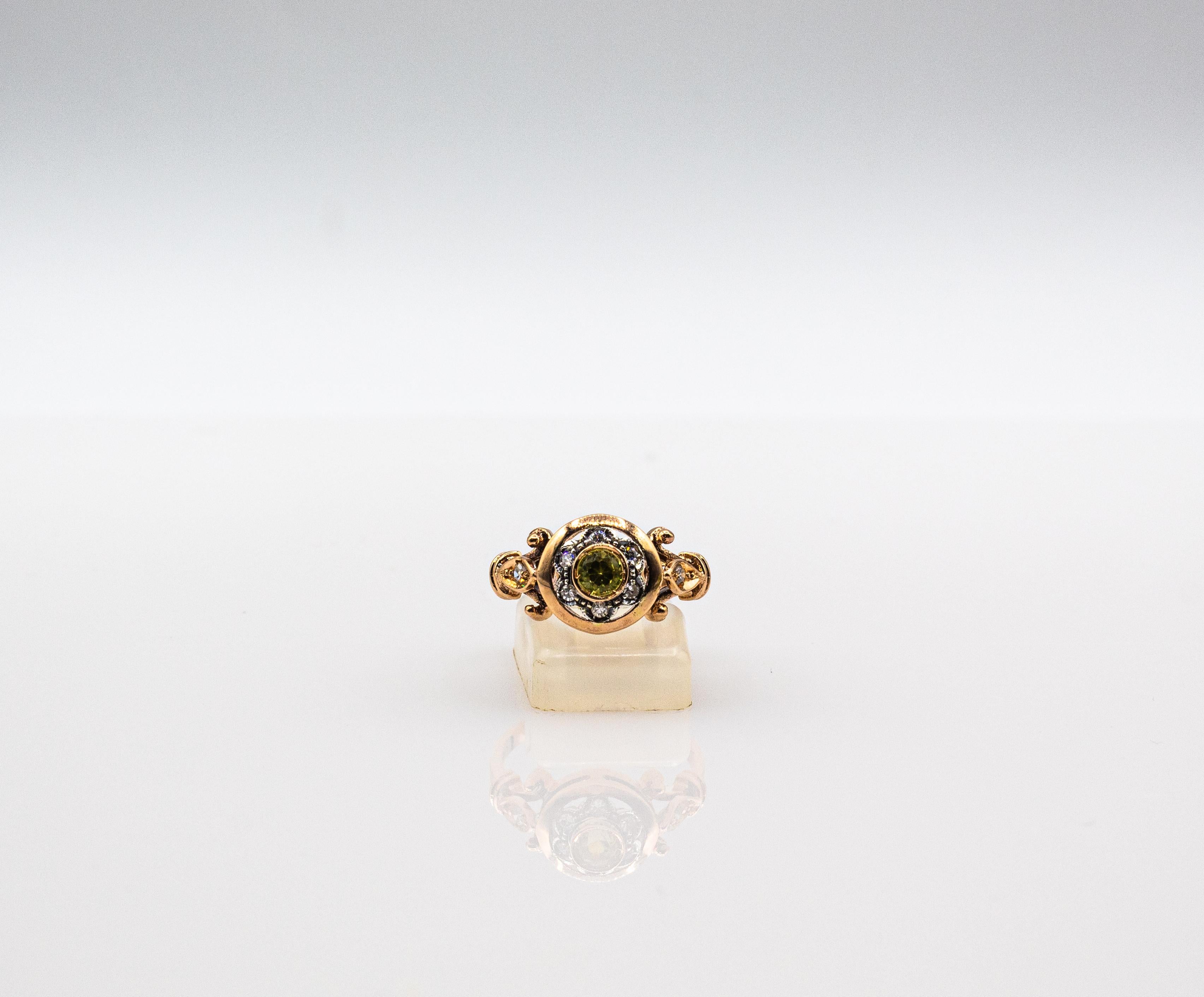 Art Deco Style 0.40 Carat White Round Cut Diamond Peridot Yellow Gold Ring For Sale 4