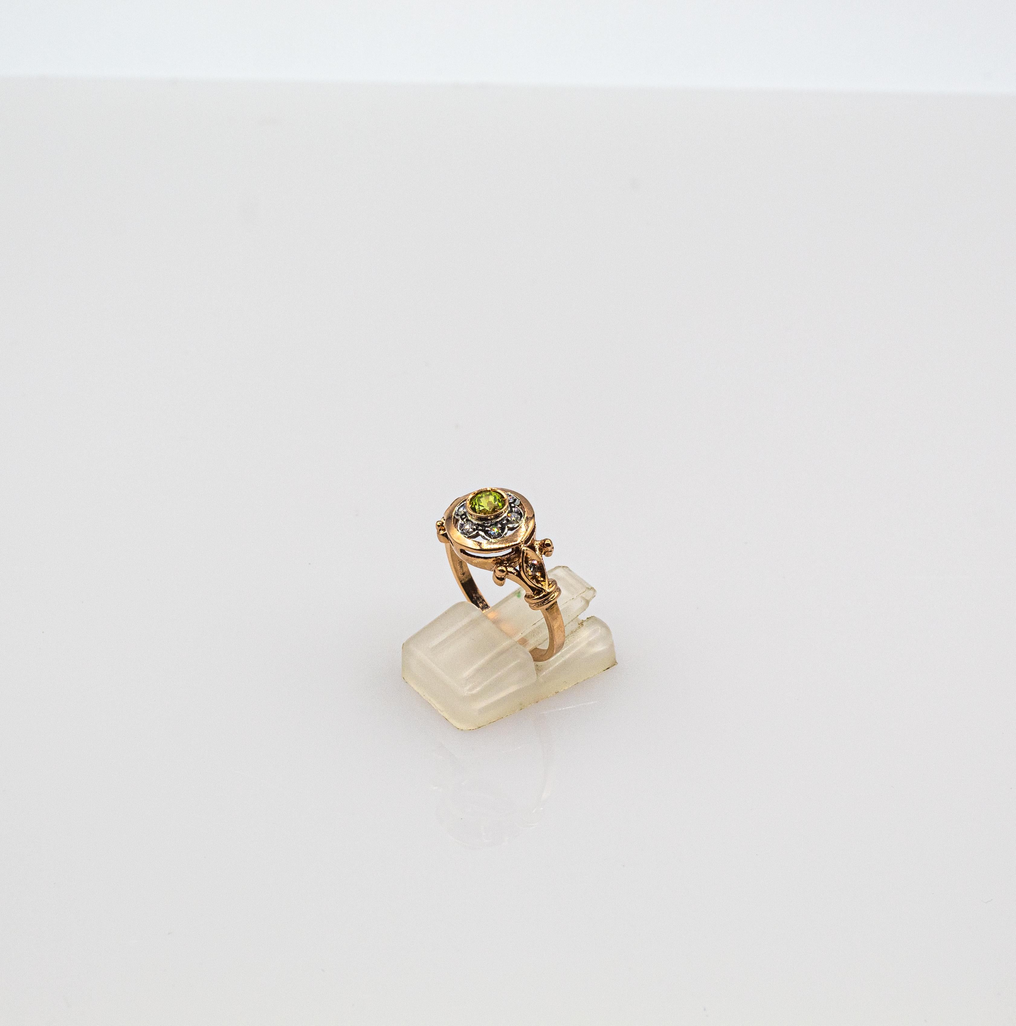 Bague en or jaune style art déco 0,40 carat diamant blanc taille ronde péridot Unisexe en vente
