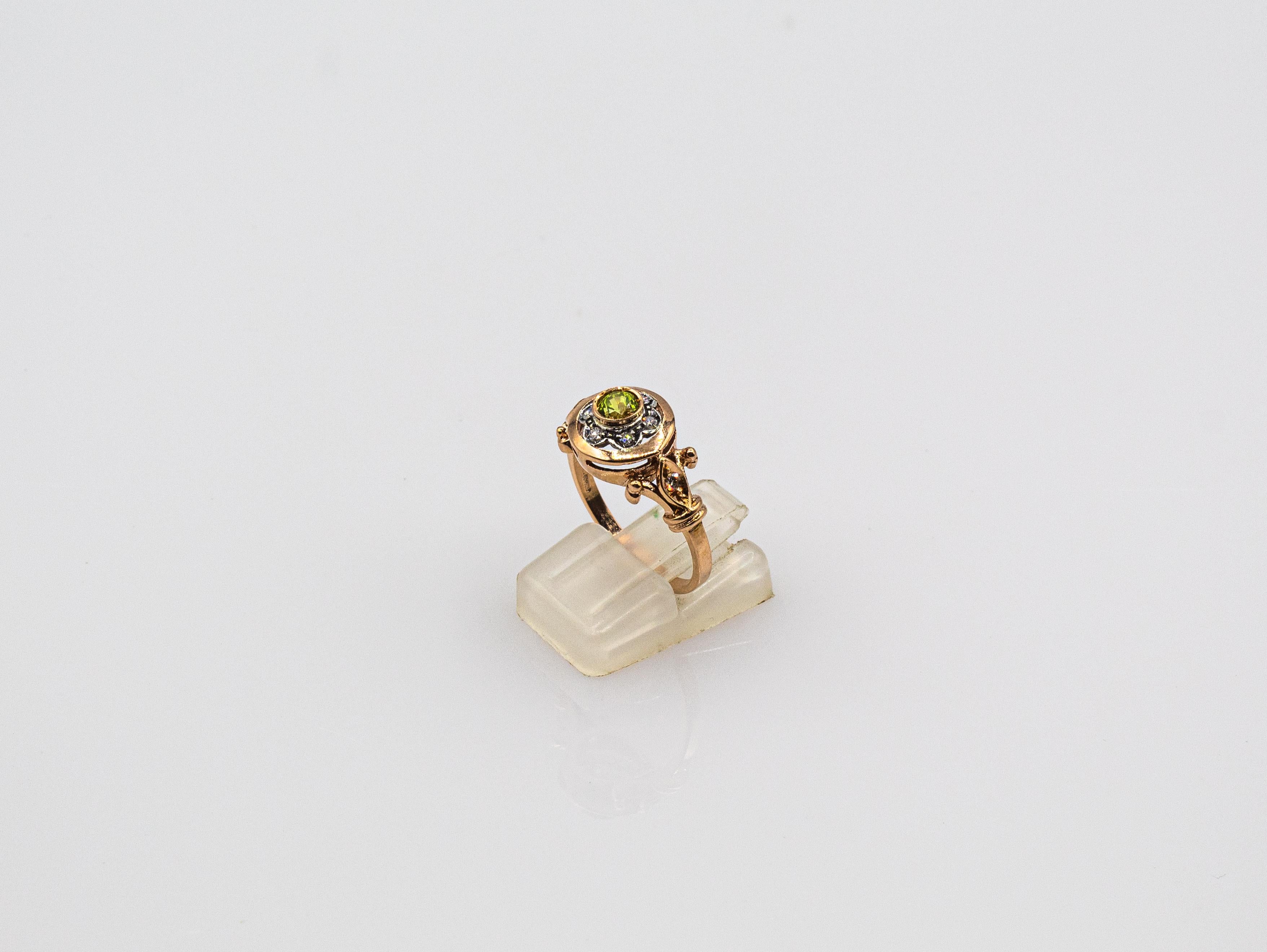Bague en or jaune style art déco 0,40 carat diamant blanc taille ronde péridot en vente 1
