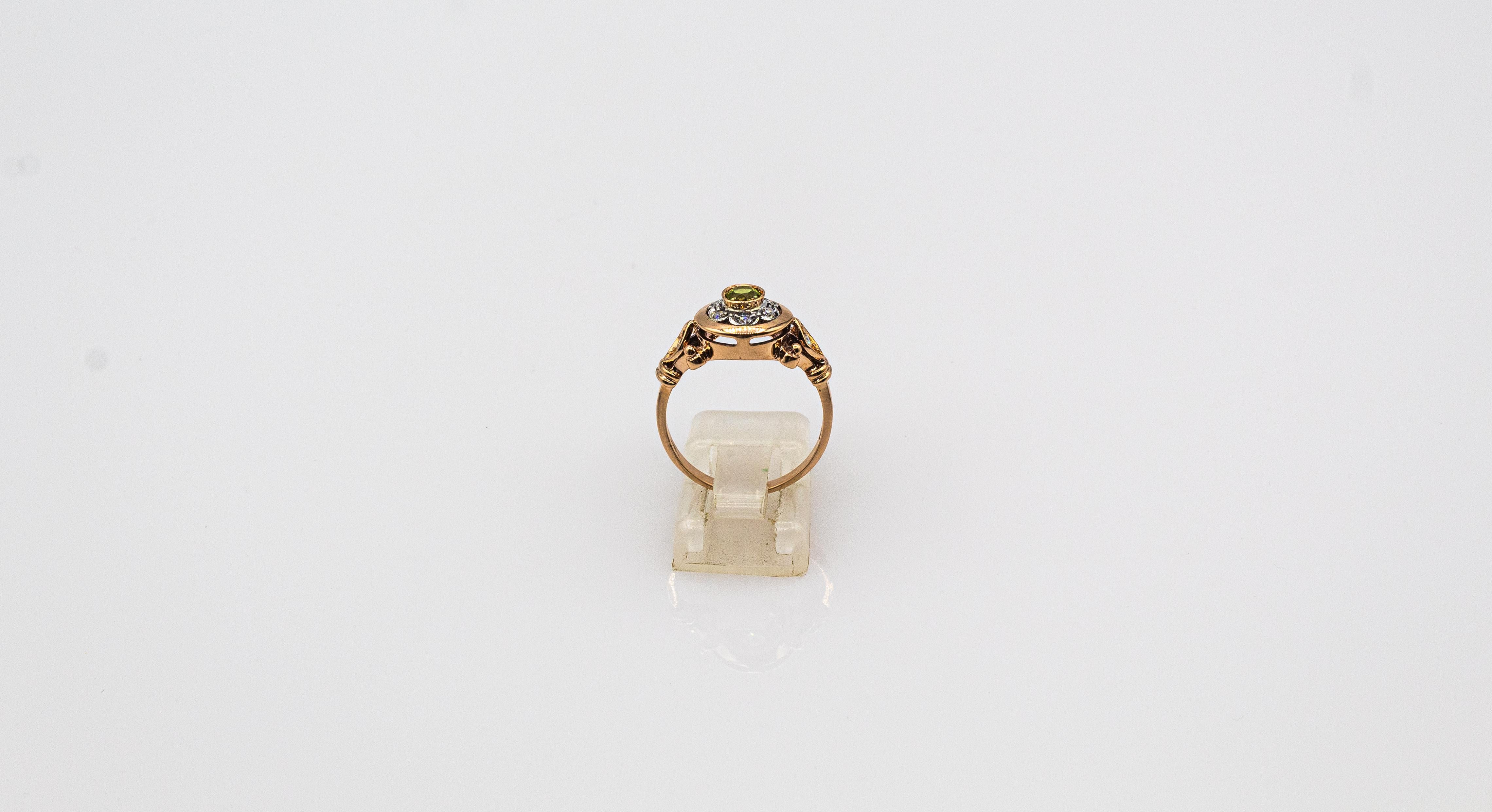 Art Deco Style 0.40 Carat White Round Cut Diamond Peridot Yellow Gold Ring For Sale 2