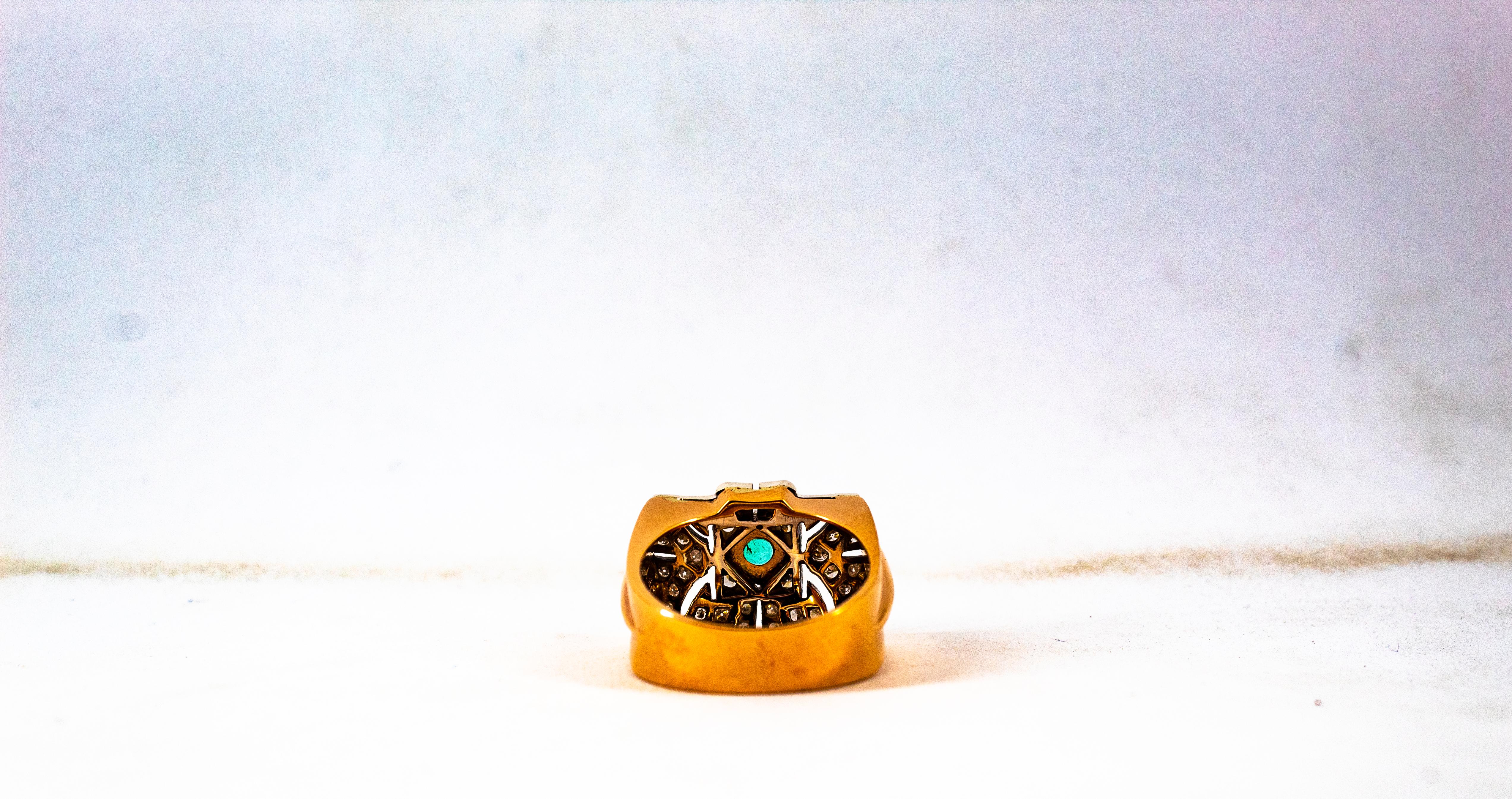 Art Deco-Cocktailring mit 0.60 Karat weißem Diamant und Smaragd aus Gelbgold im Angebot 9