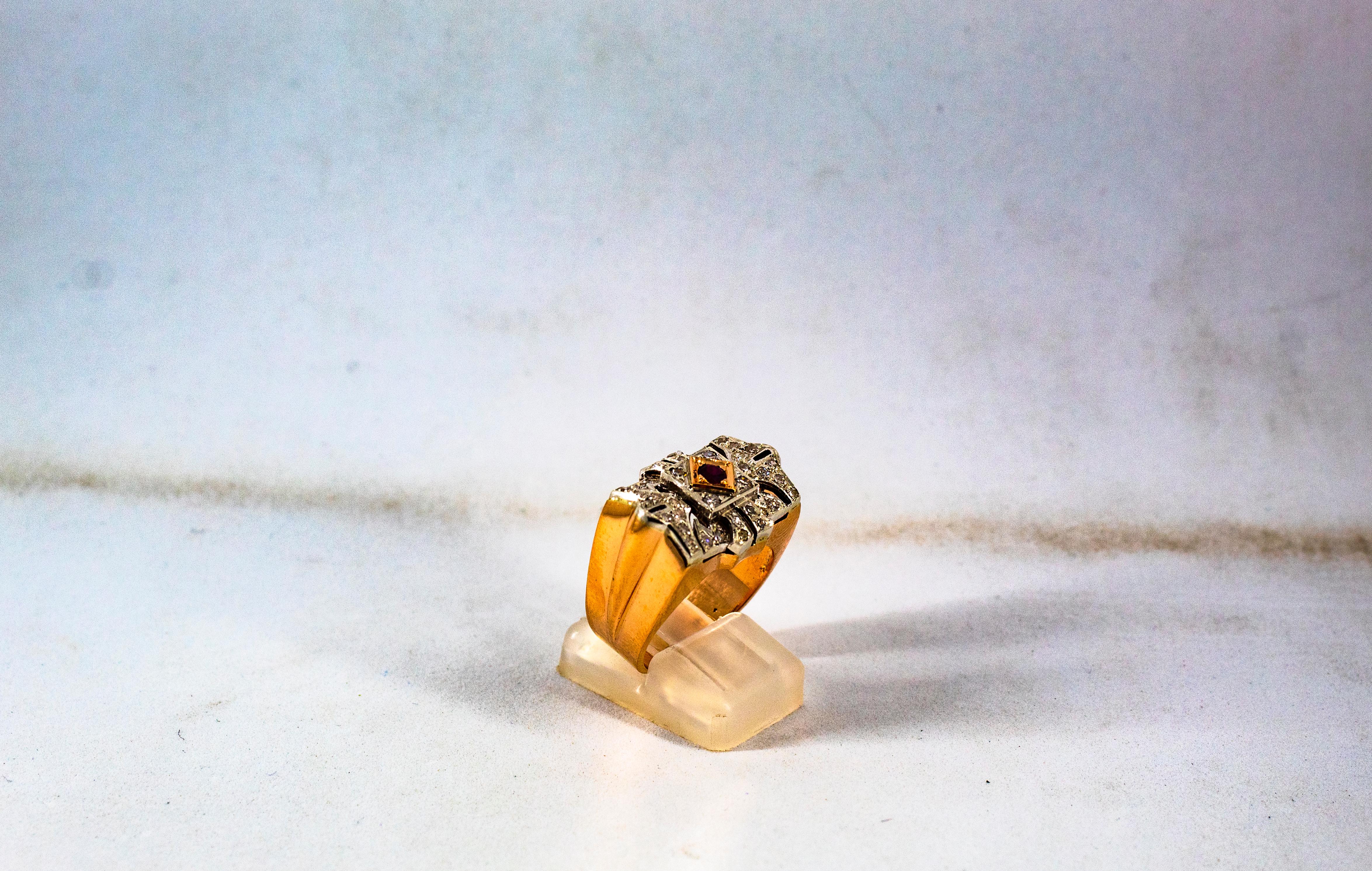 Bague cocktail de style Art déco en or jaune avec rubis et diamants blancs de 0,60 carat en vente 6