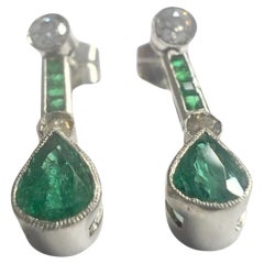 Platin 950 Ohrringe im Art-déco-Stil mit 0,60 Karat Diamanten und 1,17 Karat Smaragden