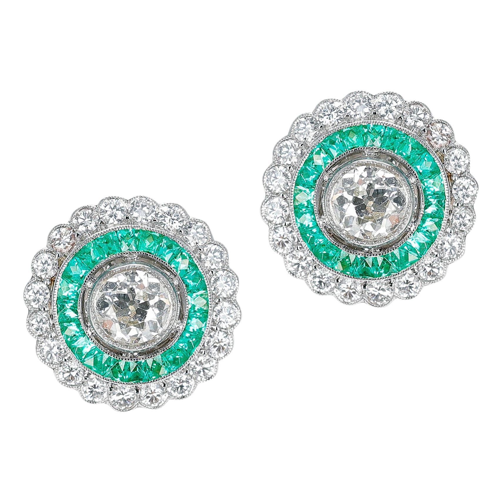Stile Art Deco 0,70 Ct. Orecchini con diamanti e smeraldi incastonati, platino