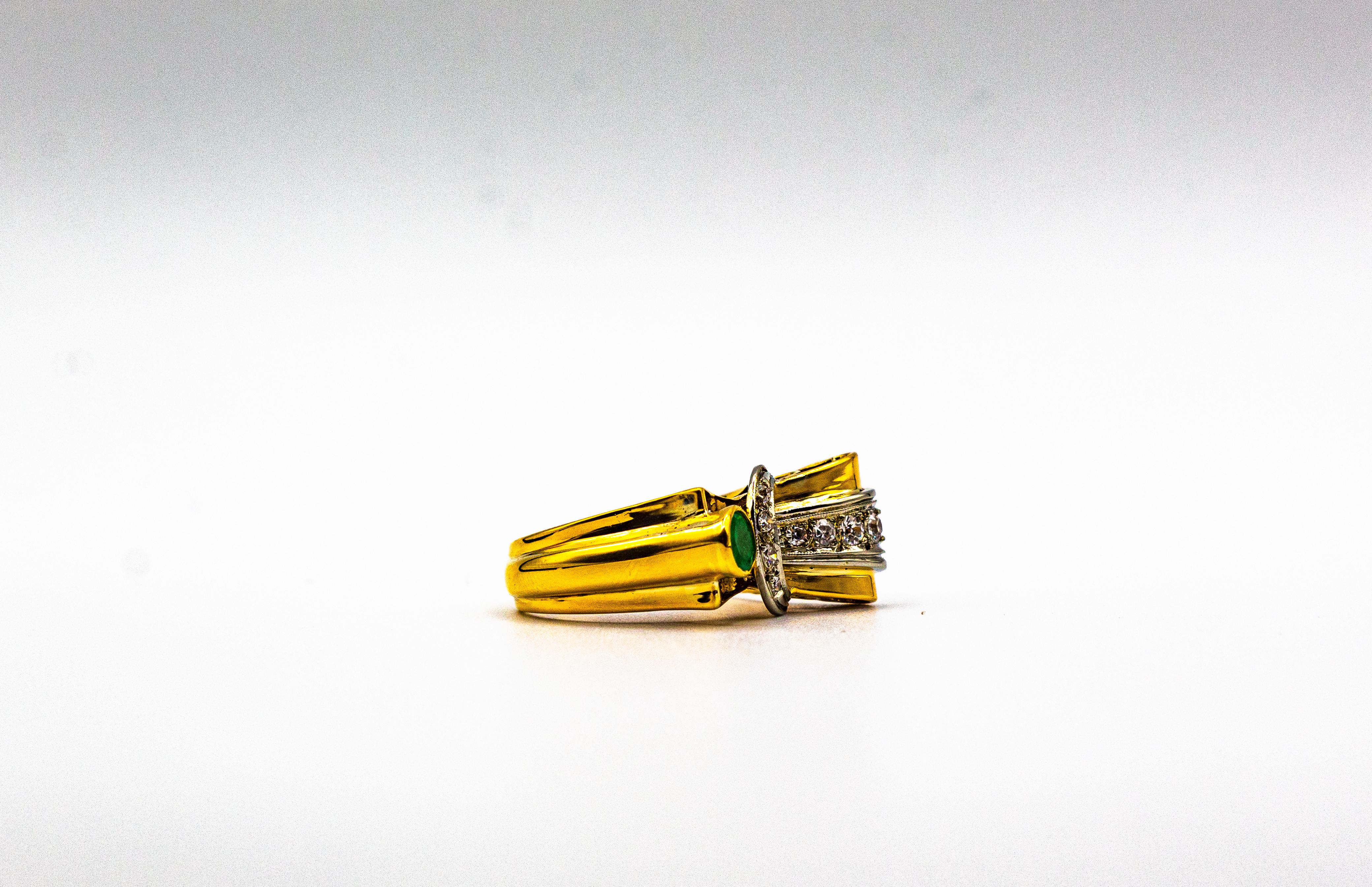 Art Deco Stil 0,75 Karat Weißer Diamant Smaragd Gelbgold Cocktail-Ring im Angebot 1