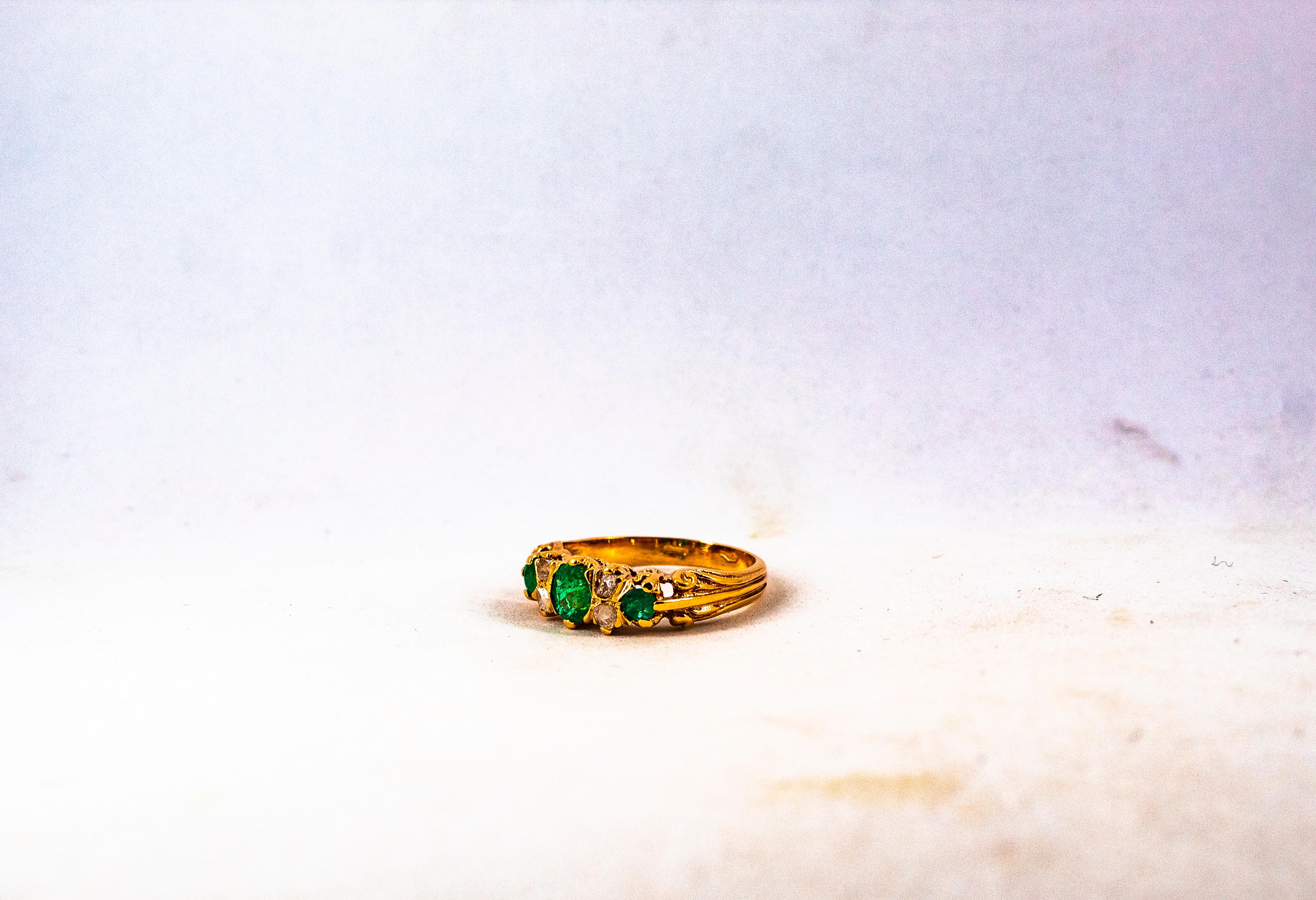 Art Deco Style 0.75 Carat White Rose Cut Diamond Emerald Yellow Gold Band Ring 12