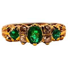 Art Deco Style 0.75 Carat White Rose Cut Diamond Emerald Yellow Gold Band Ring