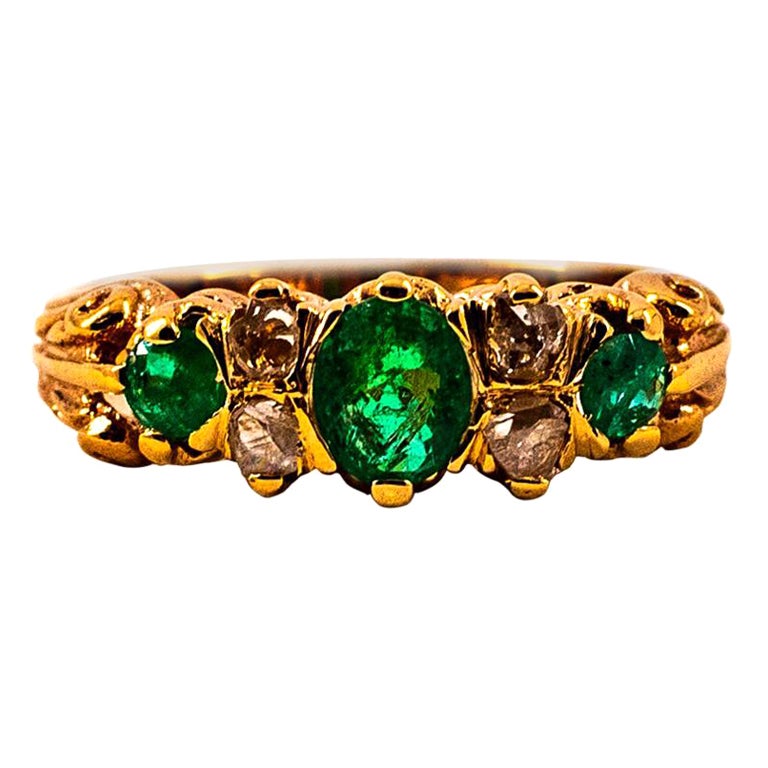 Art Deco Style 0.75 Carat White Rose Cut Diamond Emerald Yellow Gold Band Ring For Sale