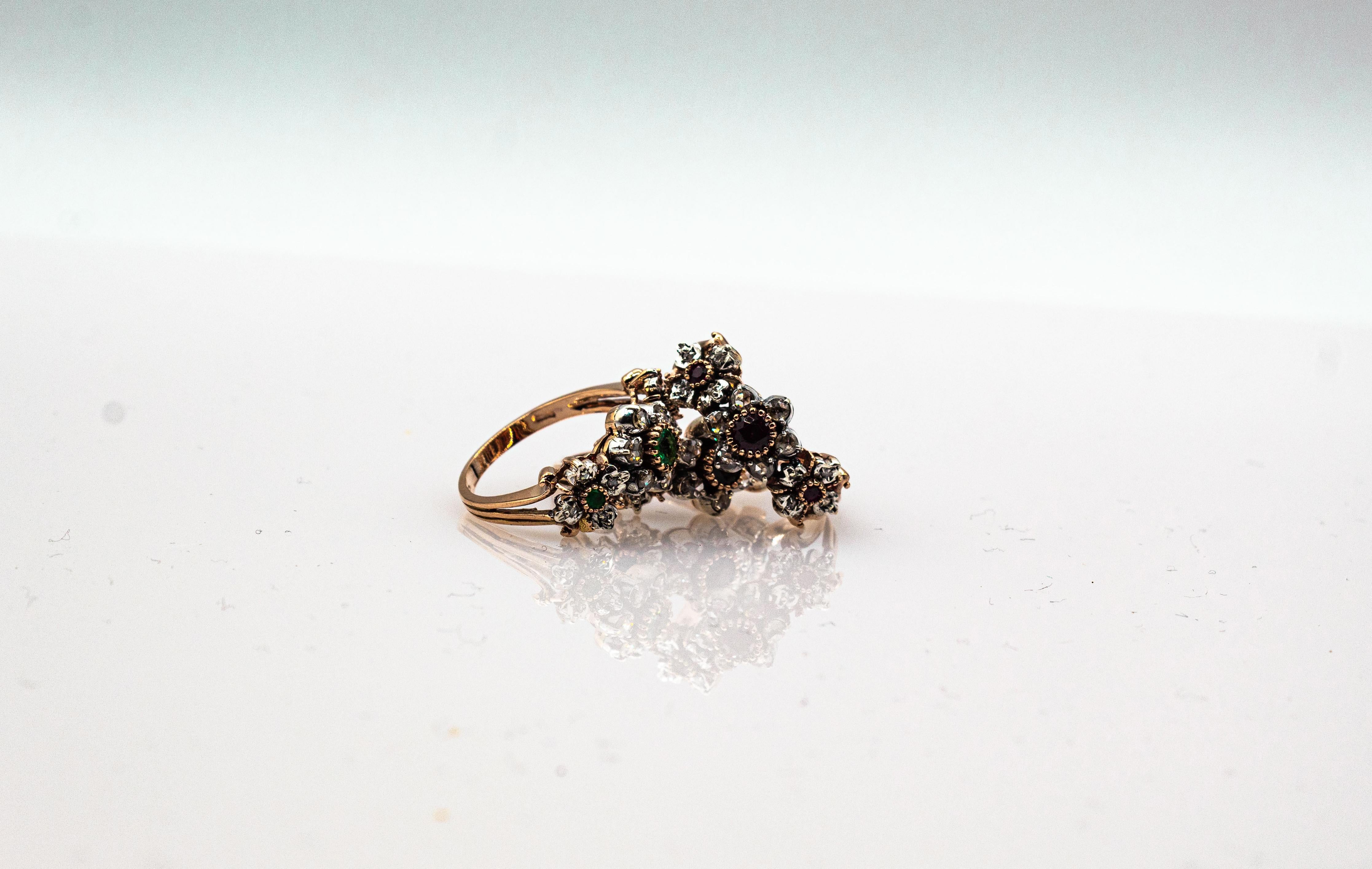 Women's or Men's Art Deco Style 0.82 Carat White Rose Cut Diamond Emerald Yellow Gold Band Ring For Sale