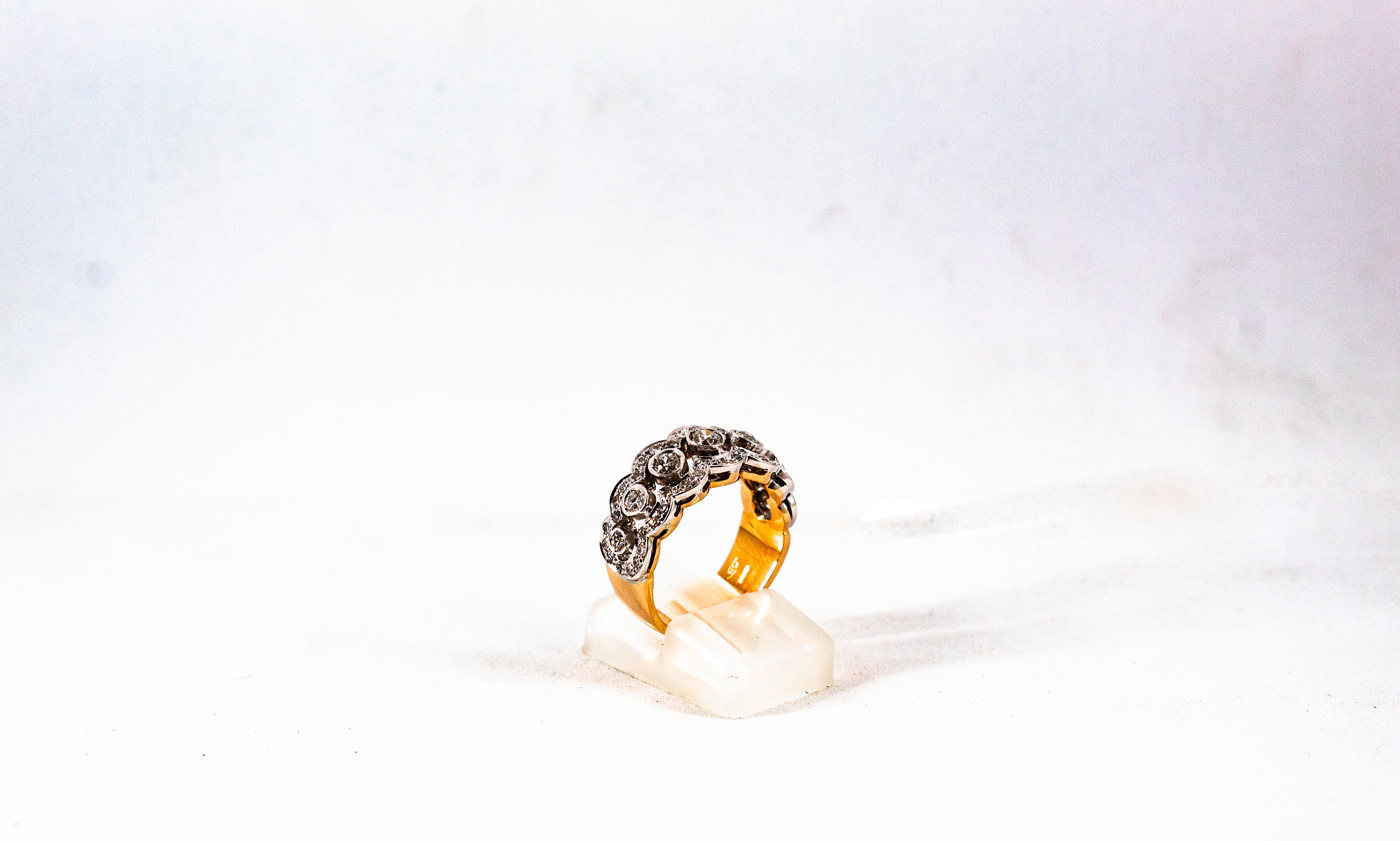 Art Deco Style 0.90 Carat White Old European Cut Diamond Yellow Gold Band Ring For Sale 9