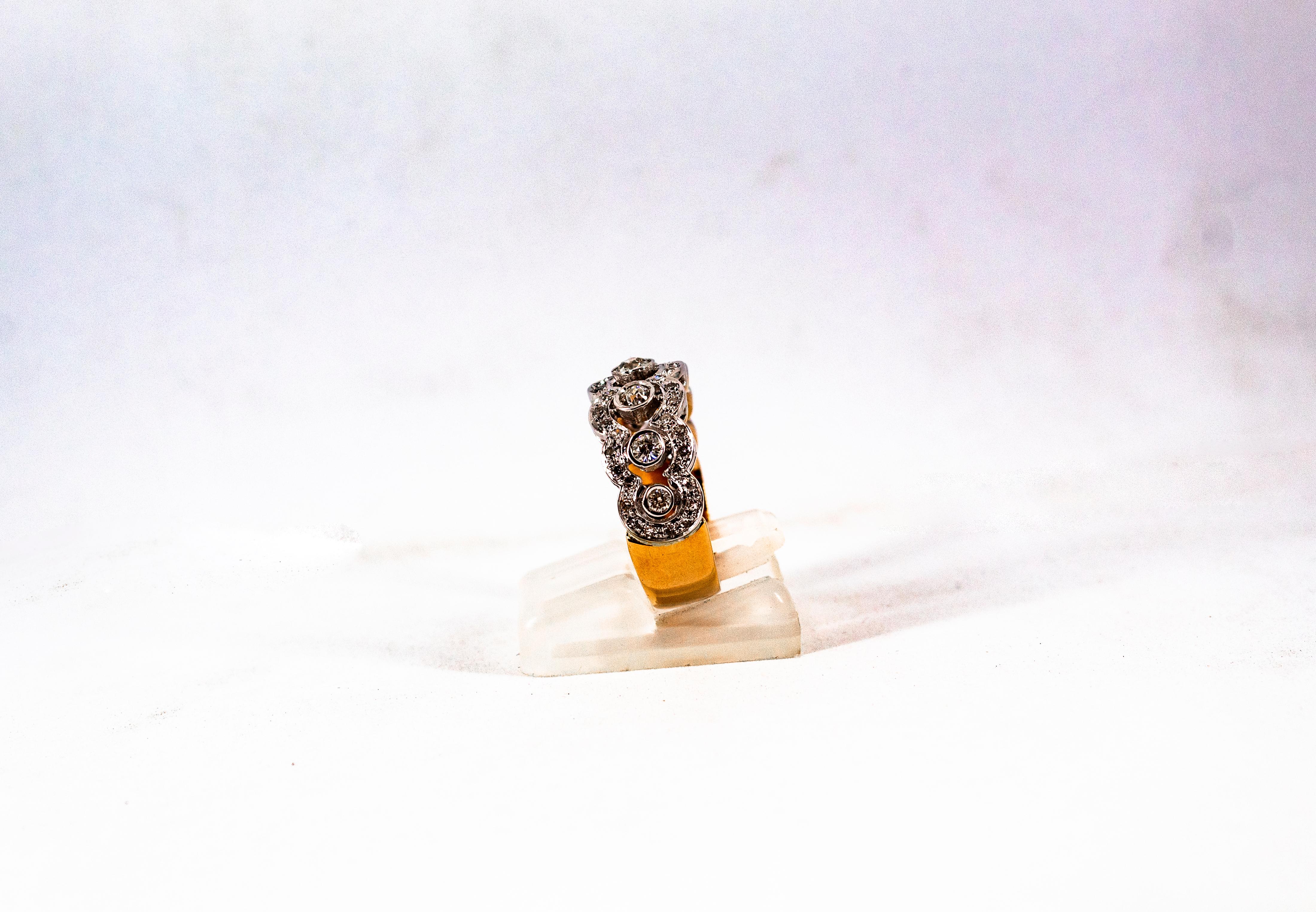 Art Deco Style 0.90 Carat White Old European Cut Diamond Yellow Gold Band Ring For Sale 5