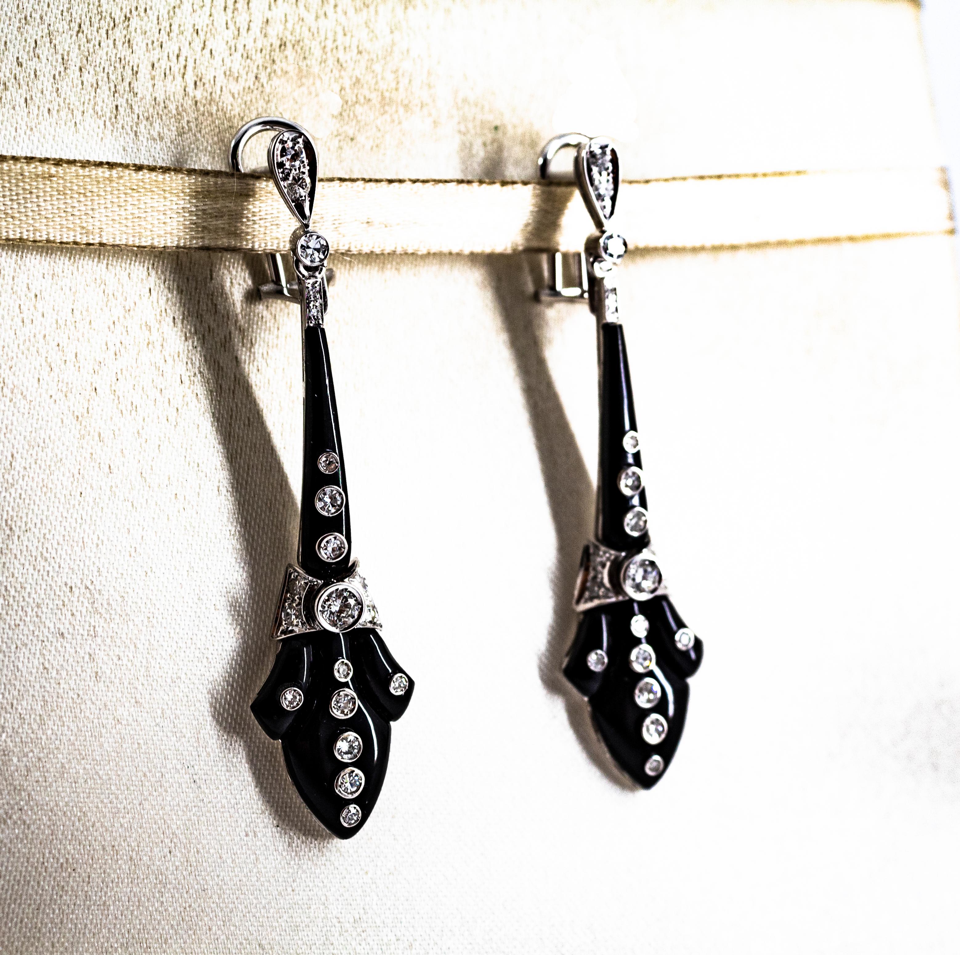 Art Deco Style 1.00 Carat White Diamonds Onyx White Gold Clip-On Drop Earrings In New Condition In Naples, IT