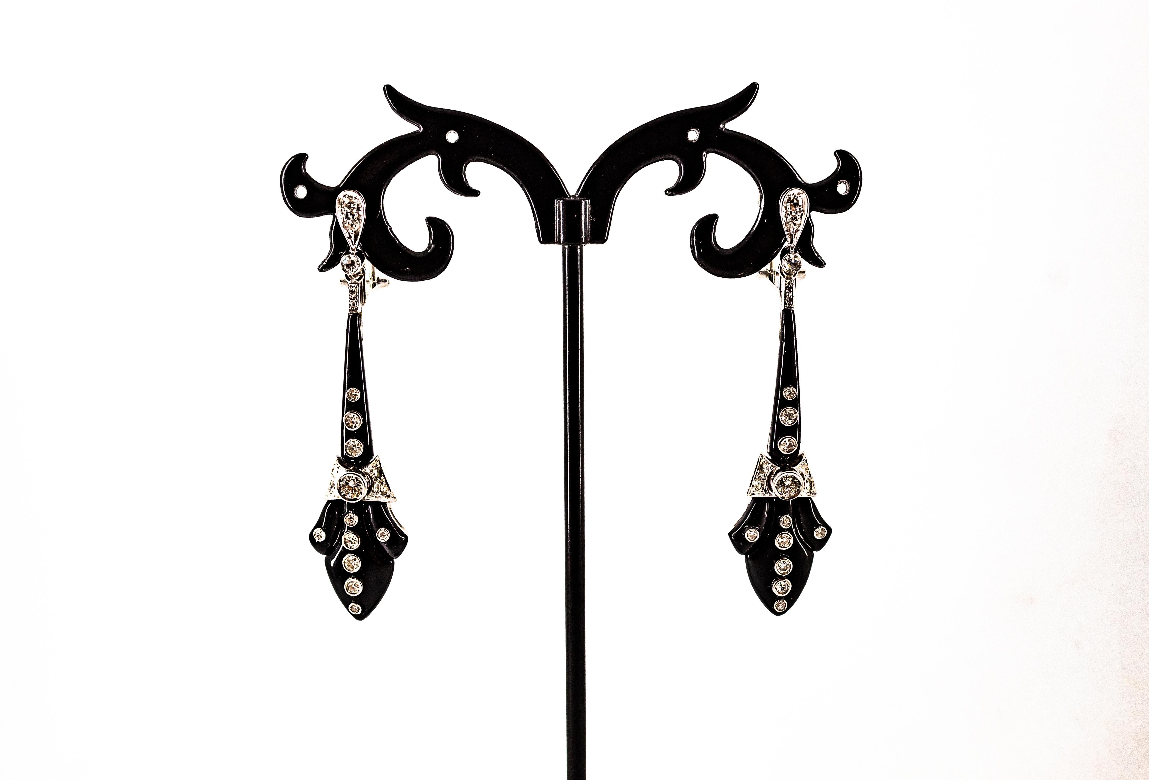 Art Deco Style 1.00 Carat White Diamonds Onyx White Gold Clip-On Drop Earrings For Sale 3