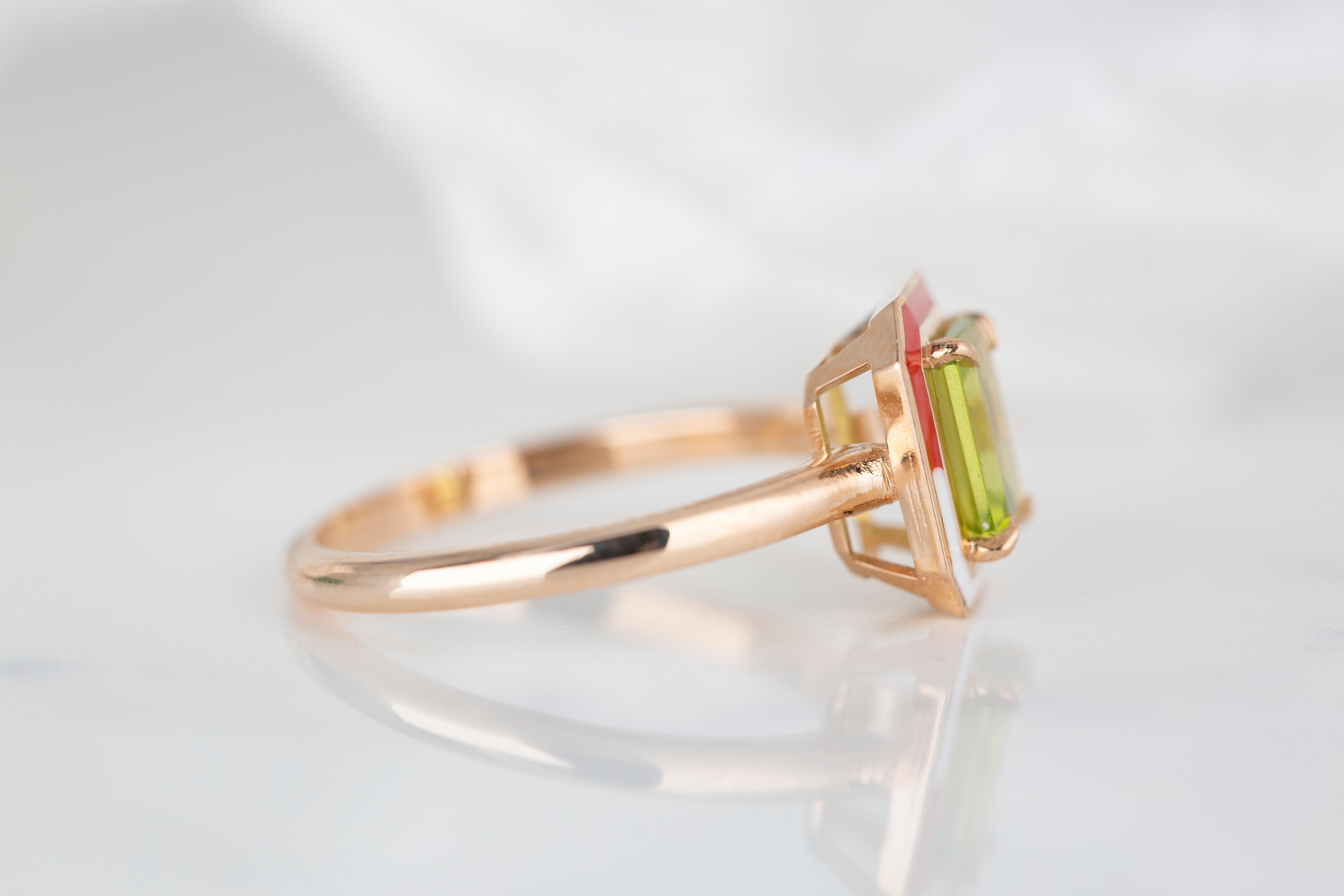 For Sale:  Art Deco Style 1.00 Ct Peridot Double Color Enamel 14K Gold Cocktail Ring 8