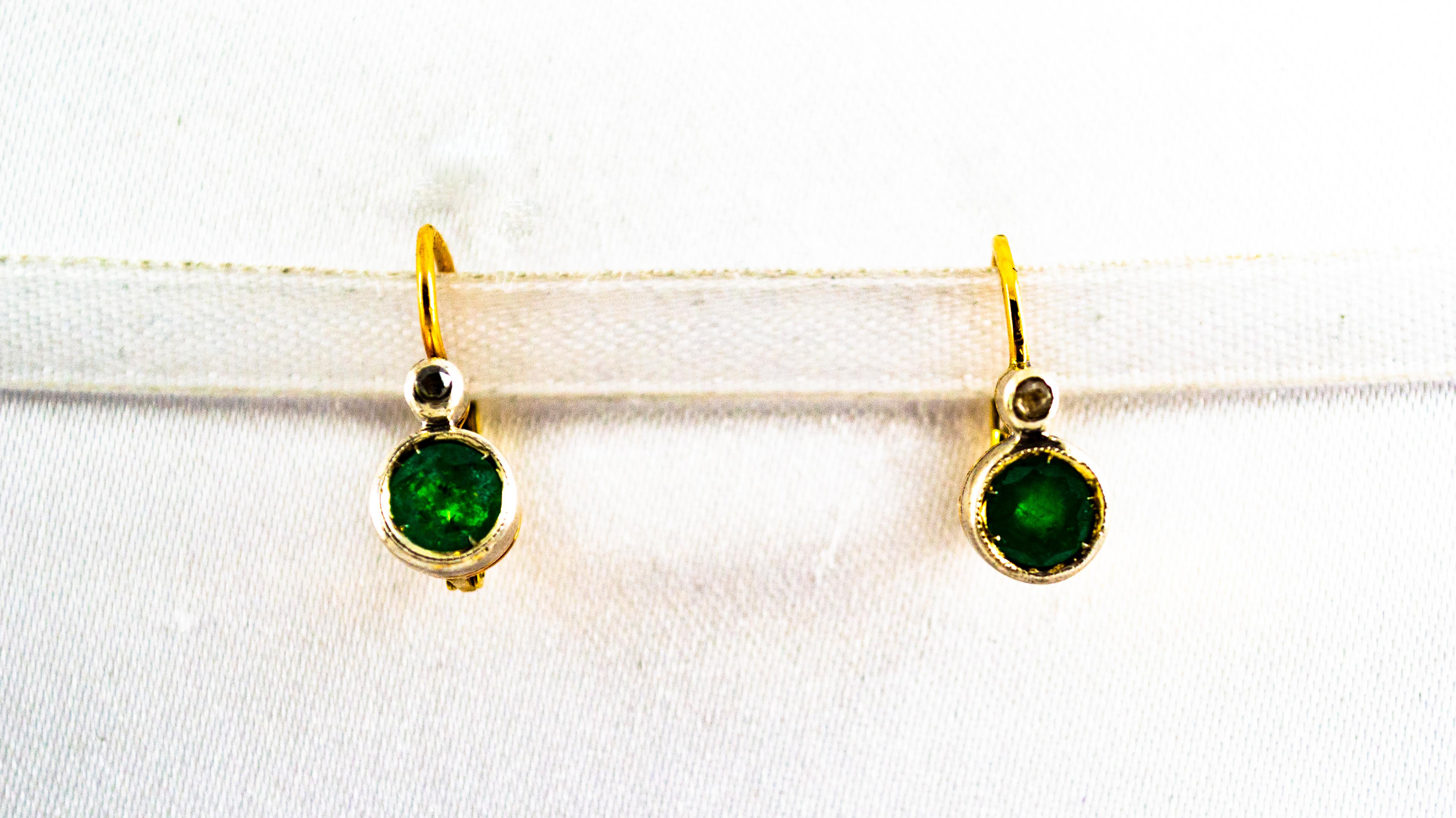 Rose Cut Art Deco Style 1.02 Carat Emerald White Diamond Yellow Gold Lever-Back Earrings For Sale