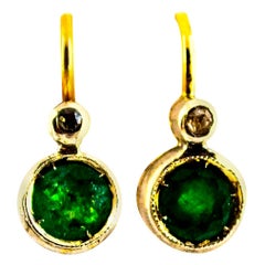 Art Deco Style 1.02 Carat Emerald White Diamond Yellow Gold Lever-Back Earrings