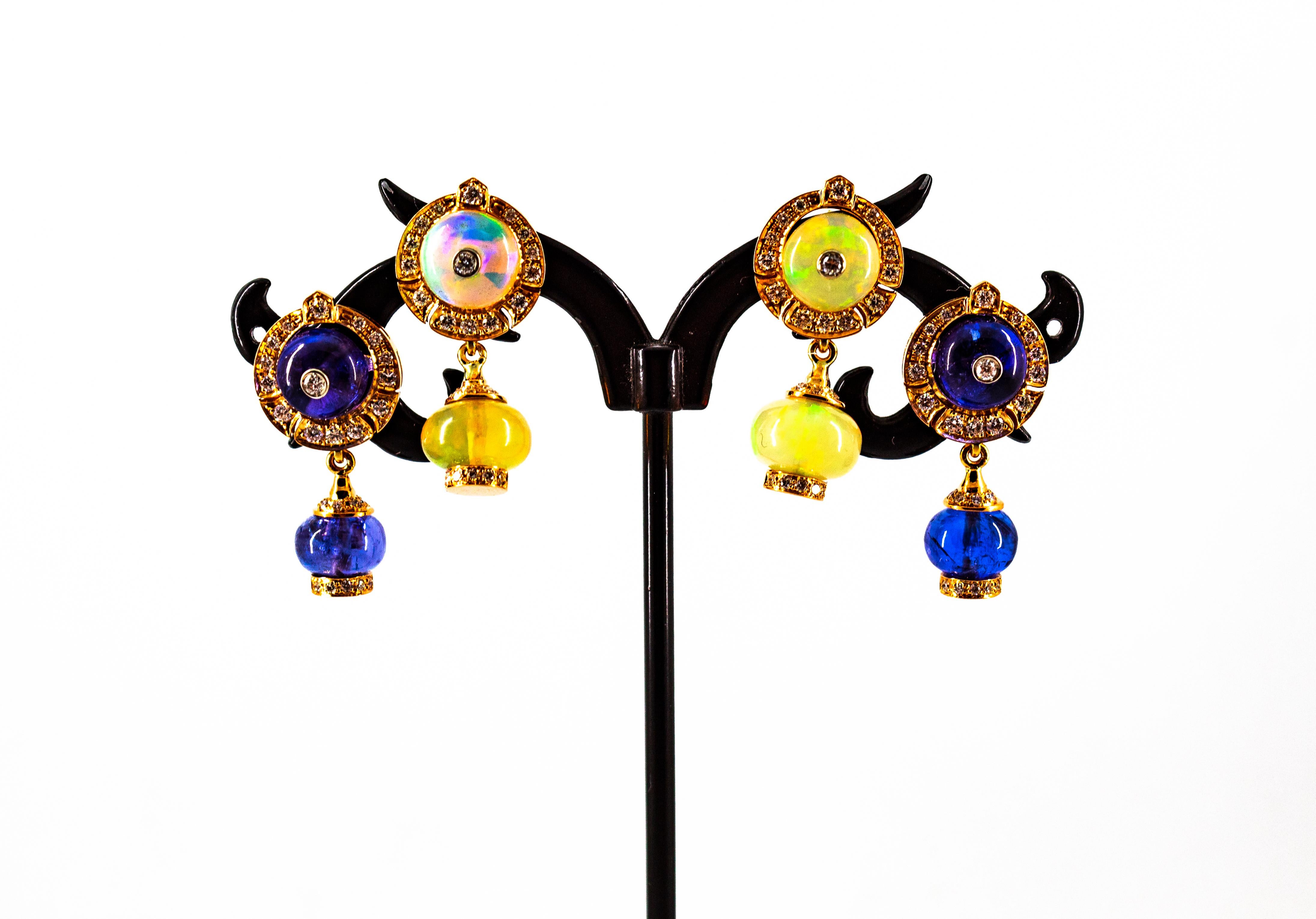 Clous d'oreilles en or jaune avec opale et diamants blancs de 10,45 carats, style Art déco Neuf - En vente à Naples, IT
