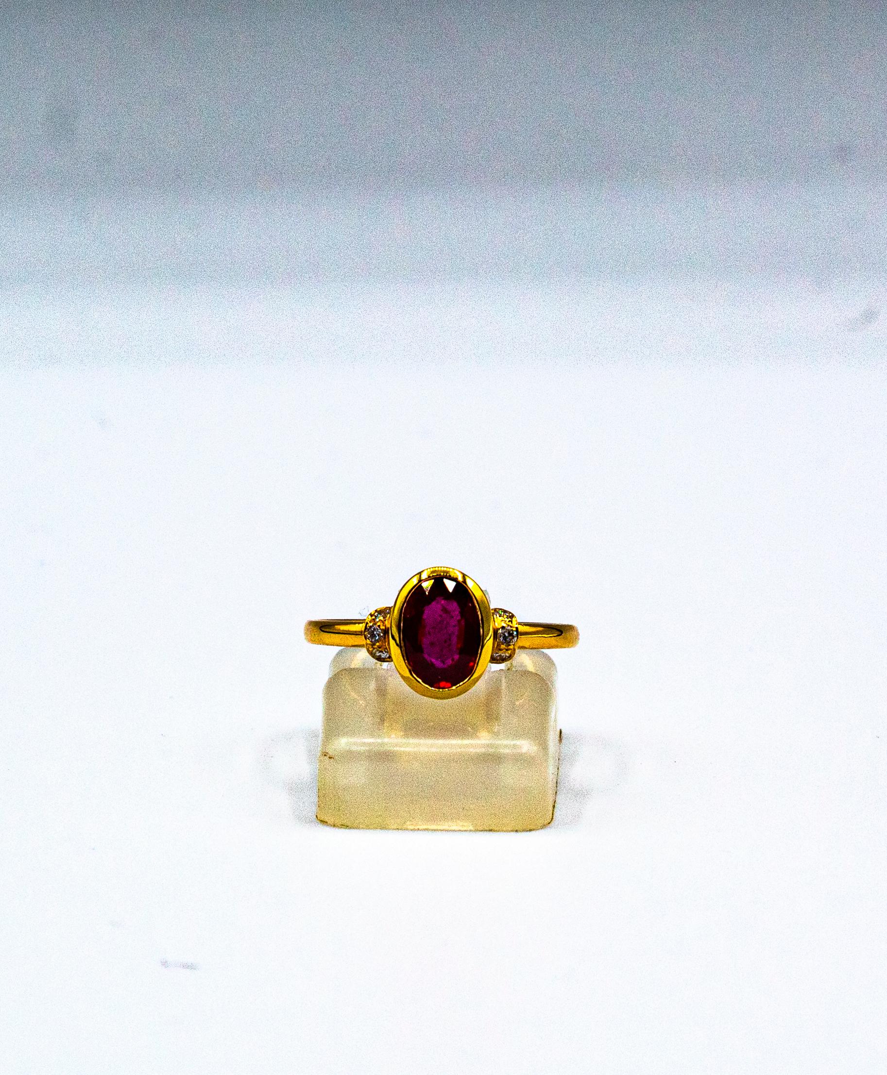Women's or Men's Art Deco Style 1.06 Carat White Diamond Oval Cut Ruby Yellow Gold Cocktail Ring