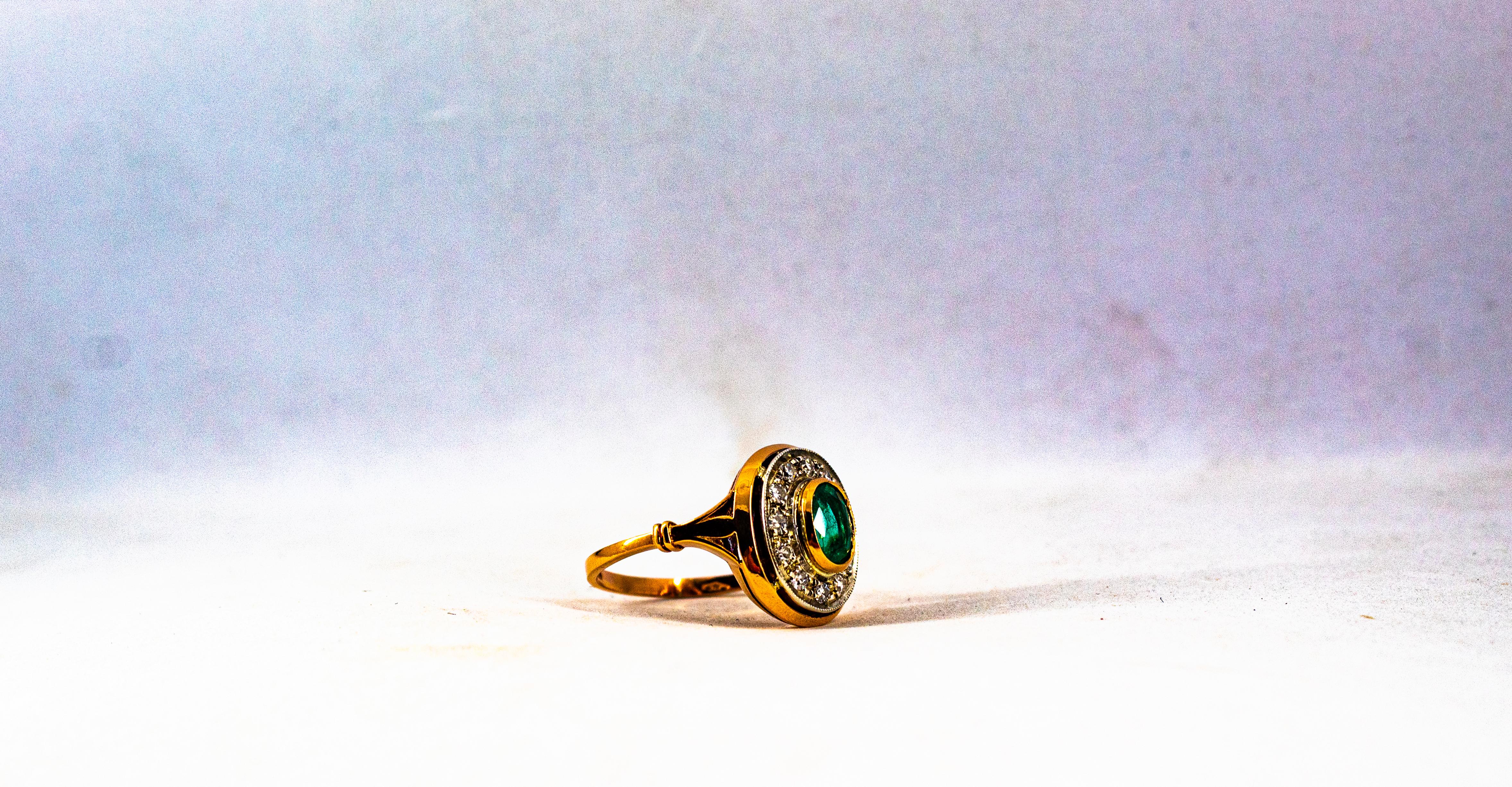 Art Deco Style 1.15 Carat White Diamond Emerald Yellow Gold Cocktail Ring For Sale 5