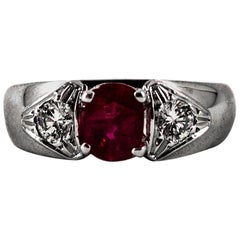 Vintage Art Deco Style 1.15 Carat White Diamond Oval Cut Ruby White Gold Cocktail Ring