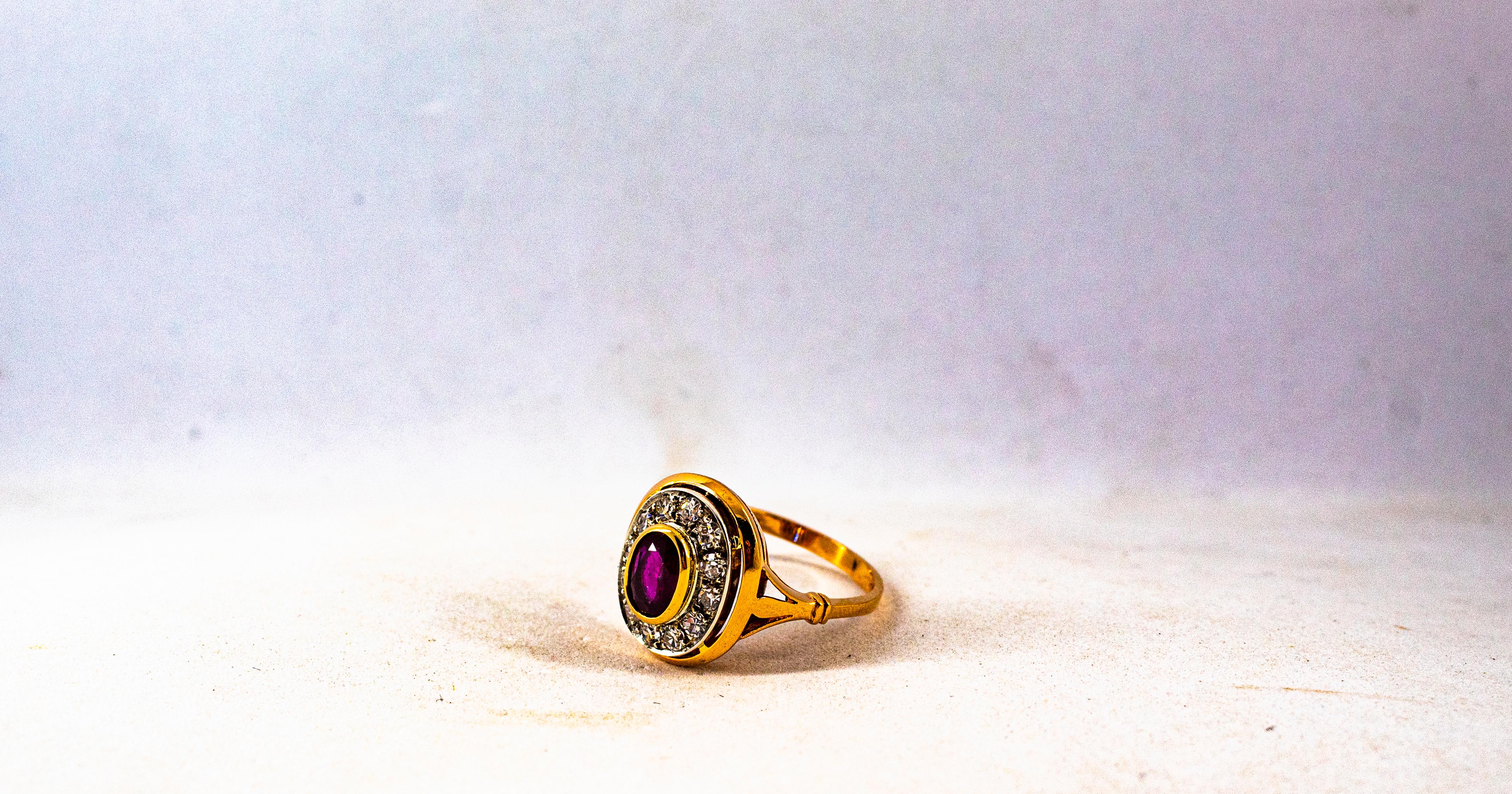 Anillo de cóctel de oro amarillo con diamante blanco talla oval de 1.15 quilates y rubí estilo art déco 5