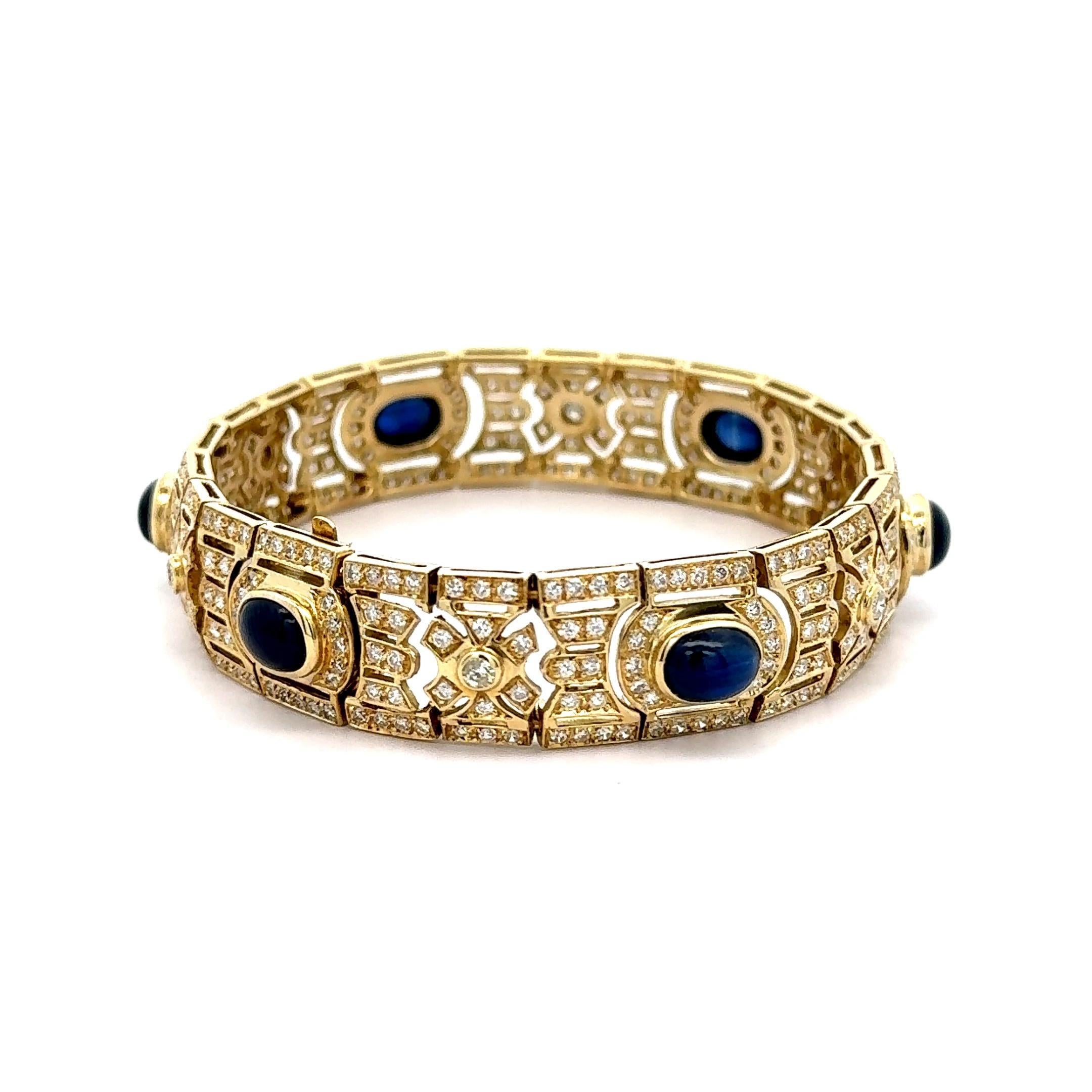 Art Deco Style 12 Carat Cabochon Sapphire & Diamond 18K Gold Bracelet en Excelente estado para la venta en Miami, FL