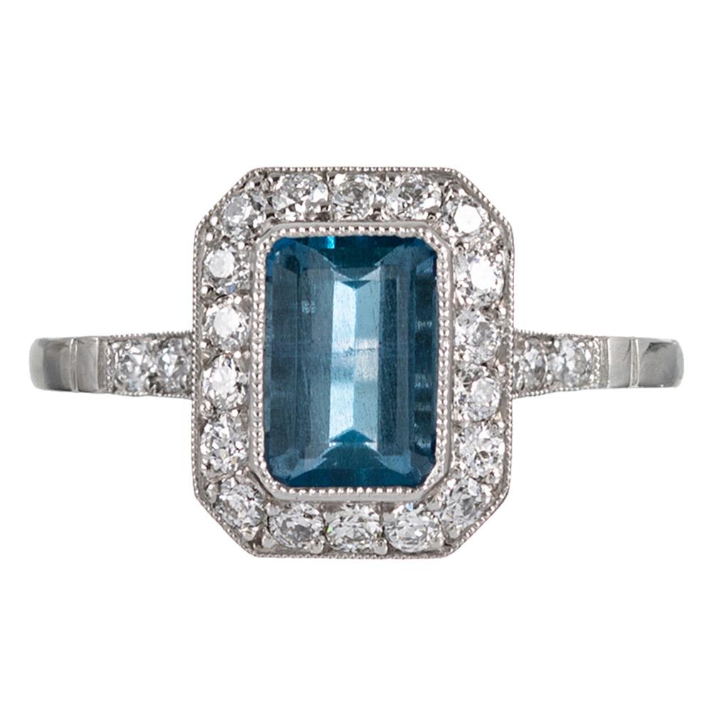 Art Deco Style 1.20 Carat Aquamarine Ring