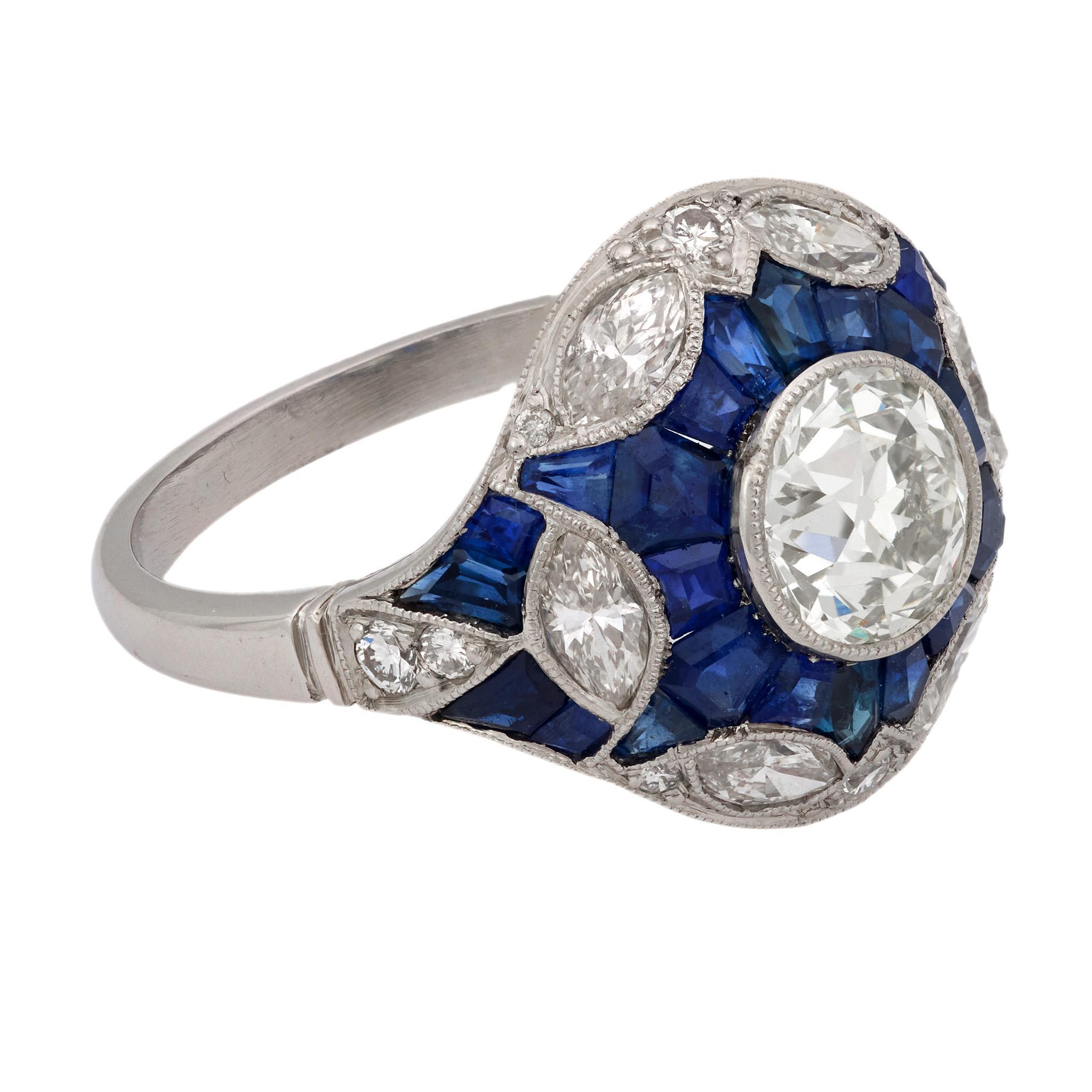 Bague en platine de style Art déco avec diamants et saphirs de 1.27 carat Bon état - En vente à Beverly Hills, CA