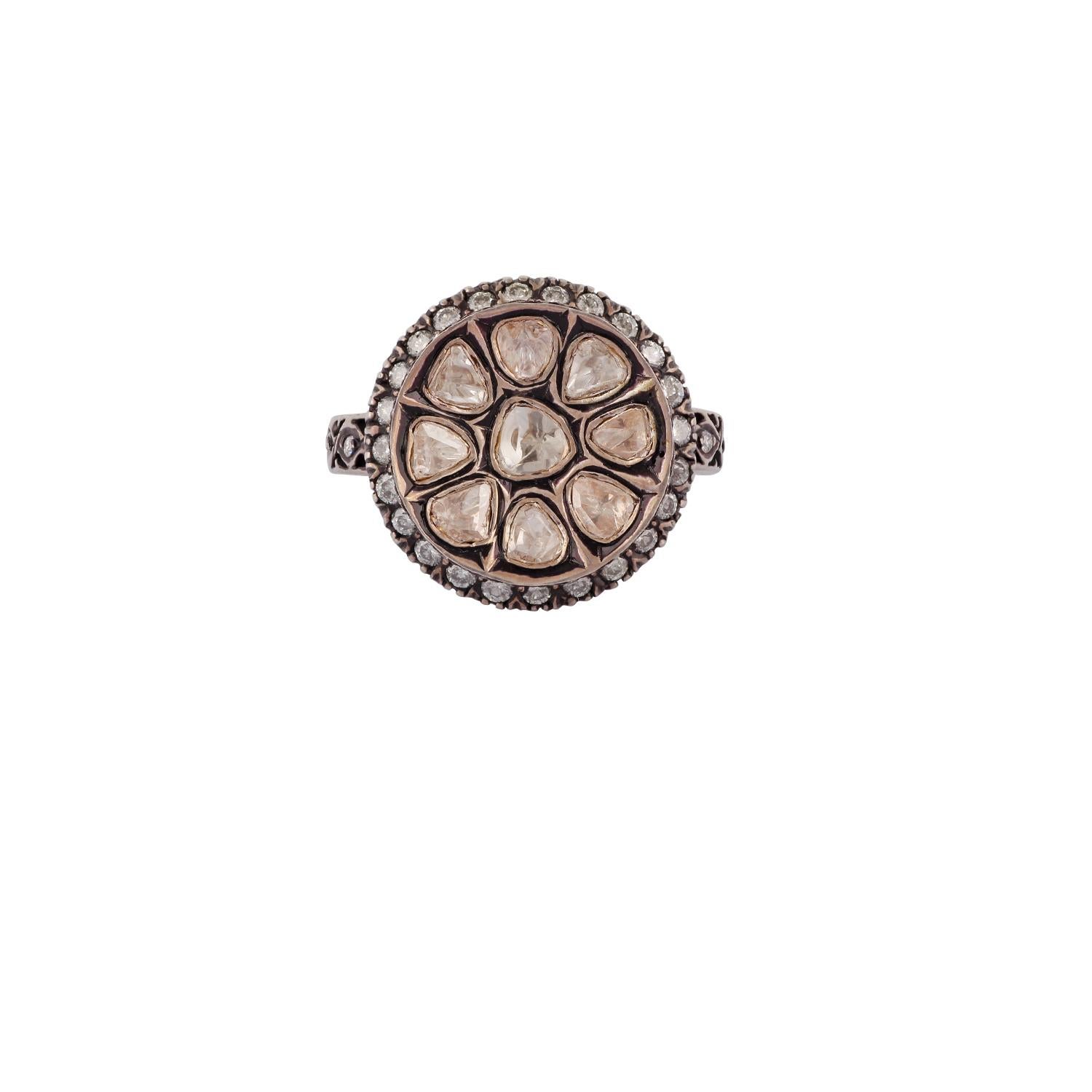 Eternidad de diamante estilo Art-Deco  Anillo

Esta rosa atípica de estilo art-deco de la época victoriana tallada  Anillo de diamantes  es exquisito. El solitario de diamante rosa plano de talla fantasía desigual engastado en bisel.

Detalles de la