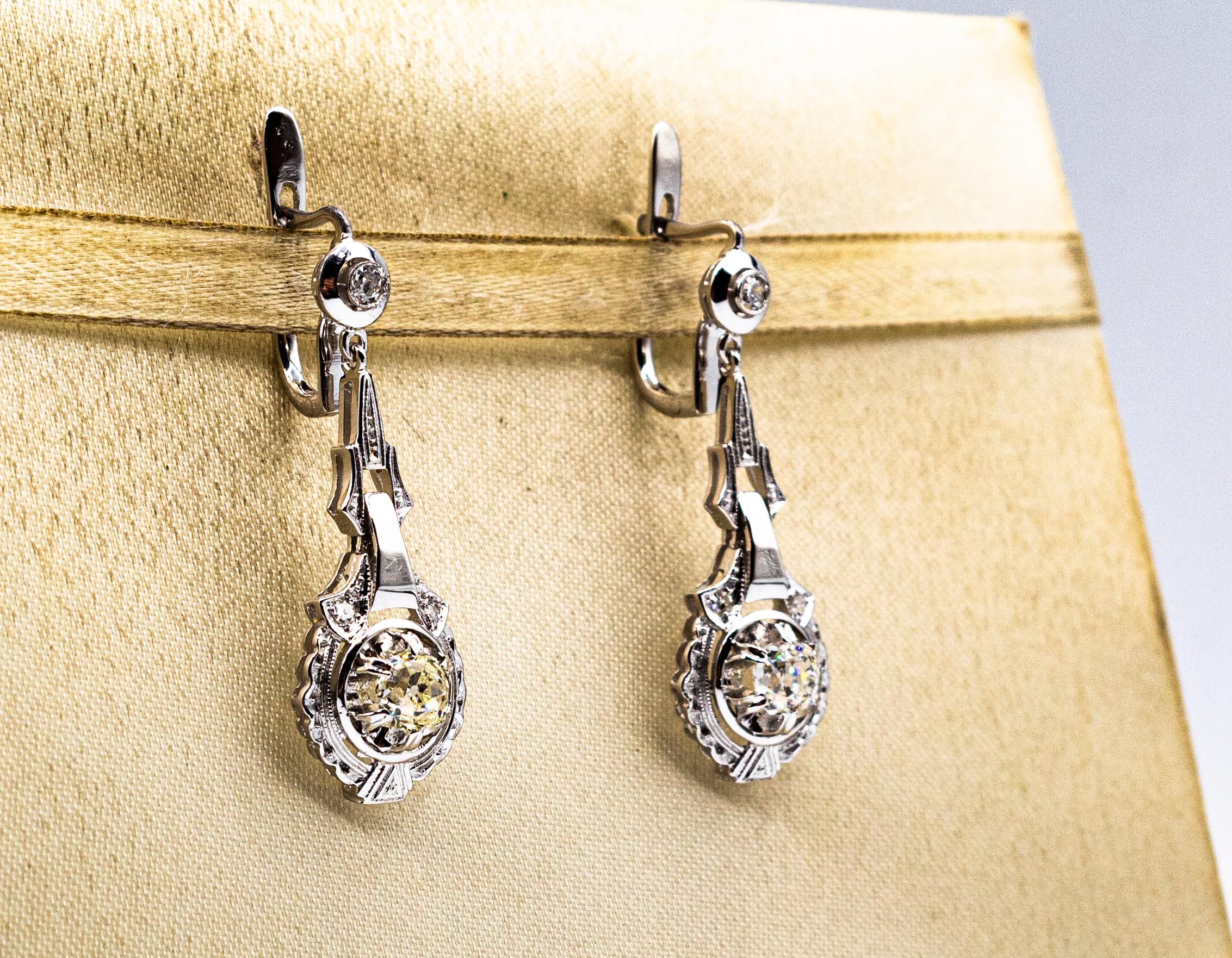 Art Deco Style 1.30 Carat White Diamond White Gold Drop Lever-Back Earrings In New Condition For Sale In Naples, IT