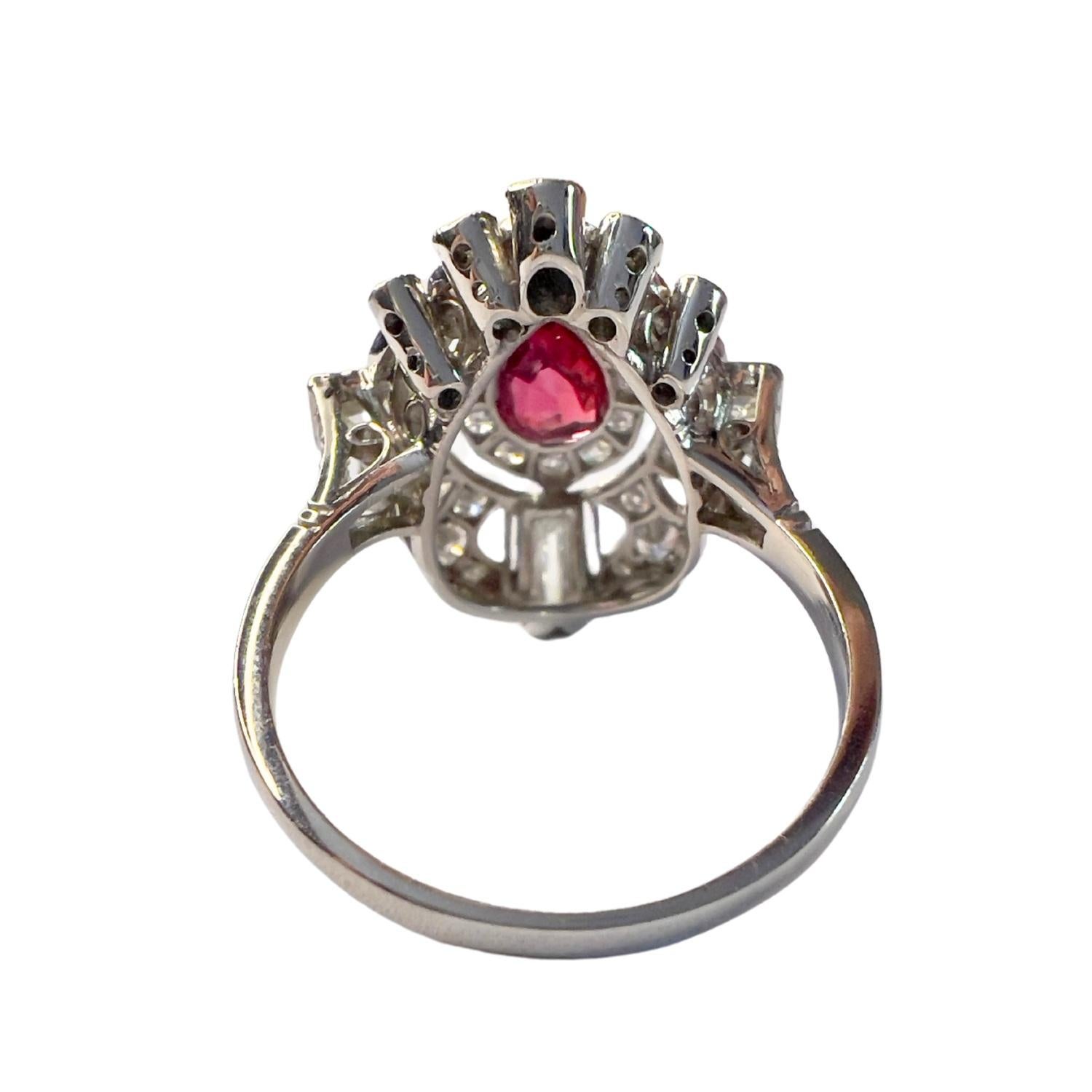 Art Deco Style 1.30 ct Diamonds and Ruby  Platinum 950 Ring en venta 2