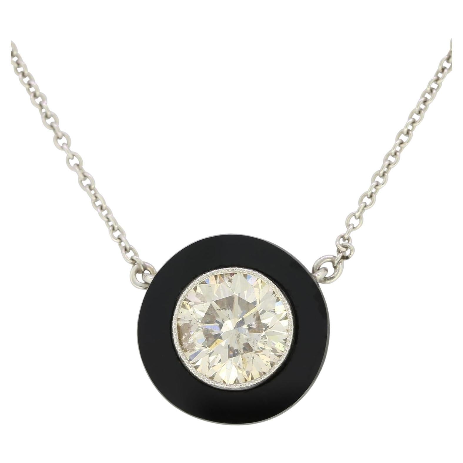 Collana in stile Art Déco con diamanti e onice da 1,35 carati